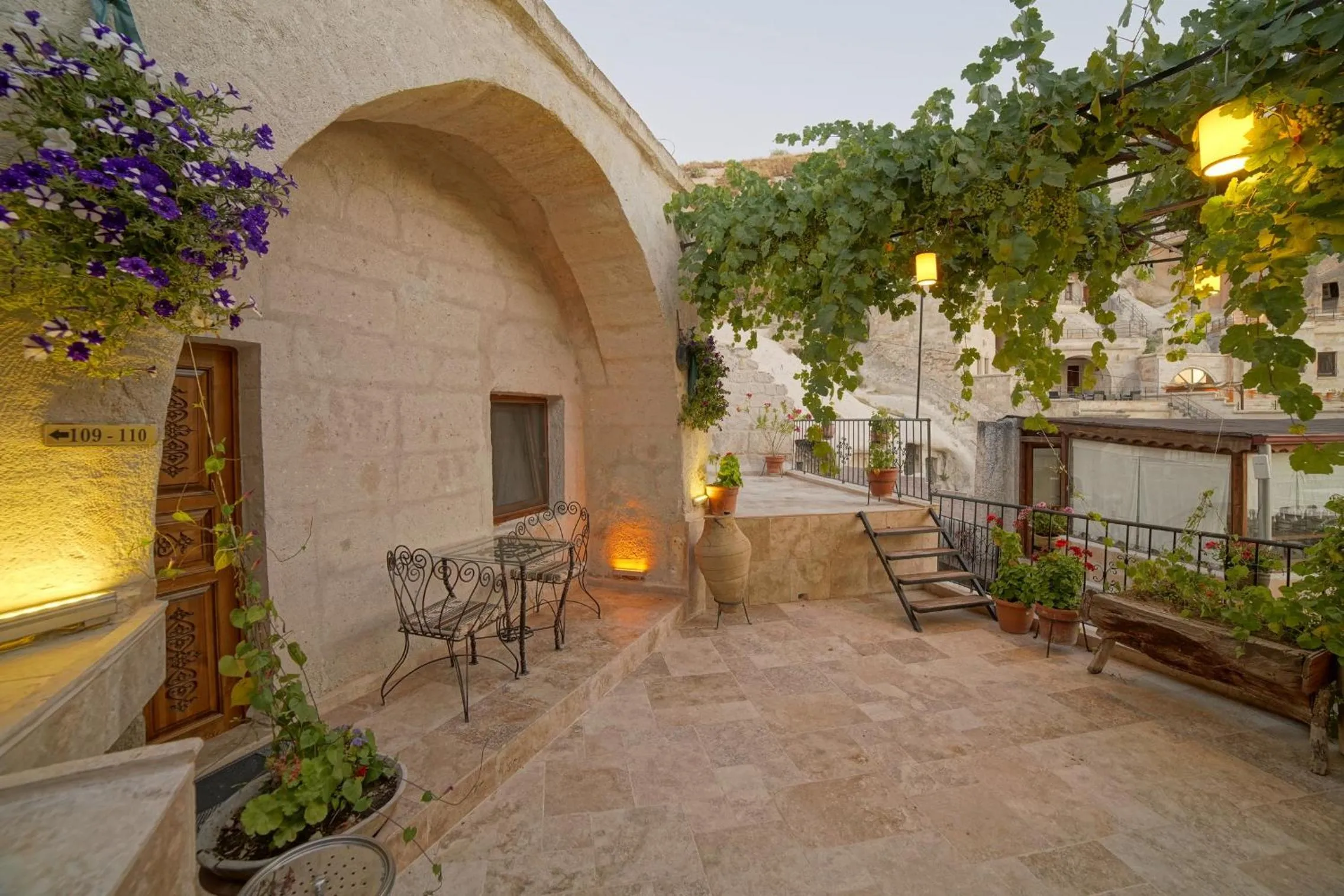 Patio in Melek Cave Hotel