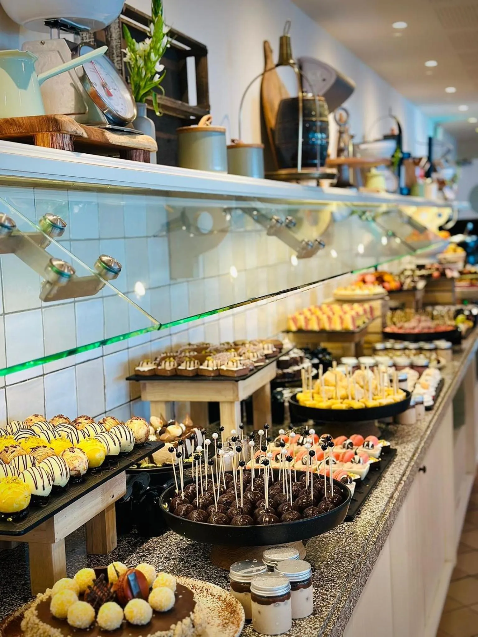 Restaurant/places to eat in Herods Tel Aviv By The Beach