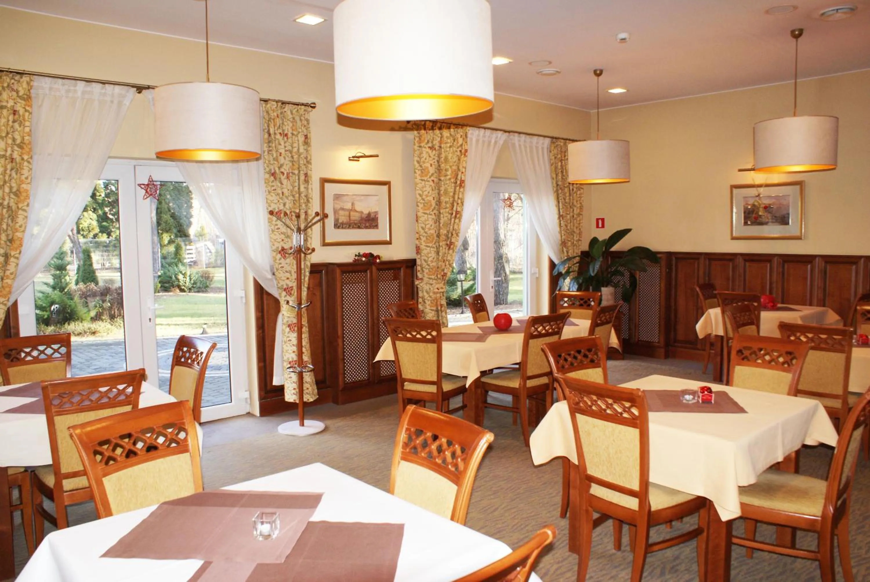 Restaurant/places to eat in Hotel Wilga by Katowice Airport