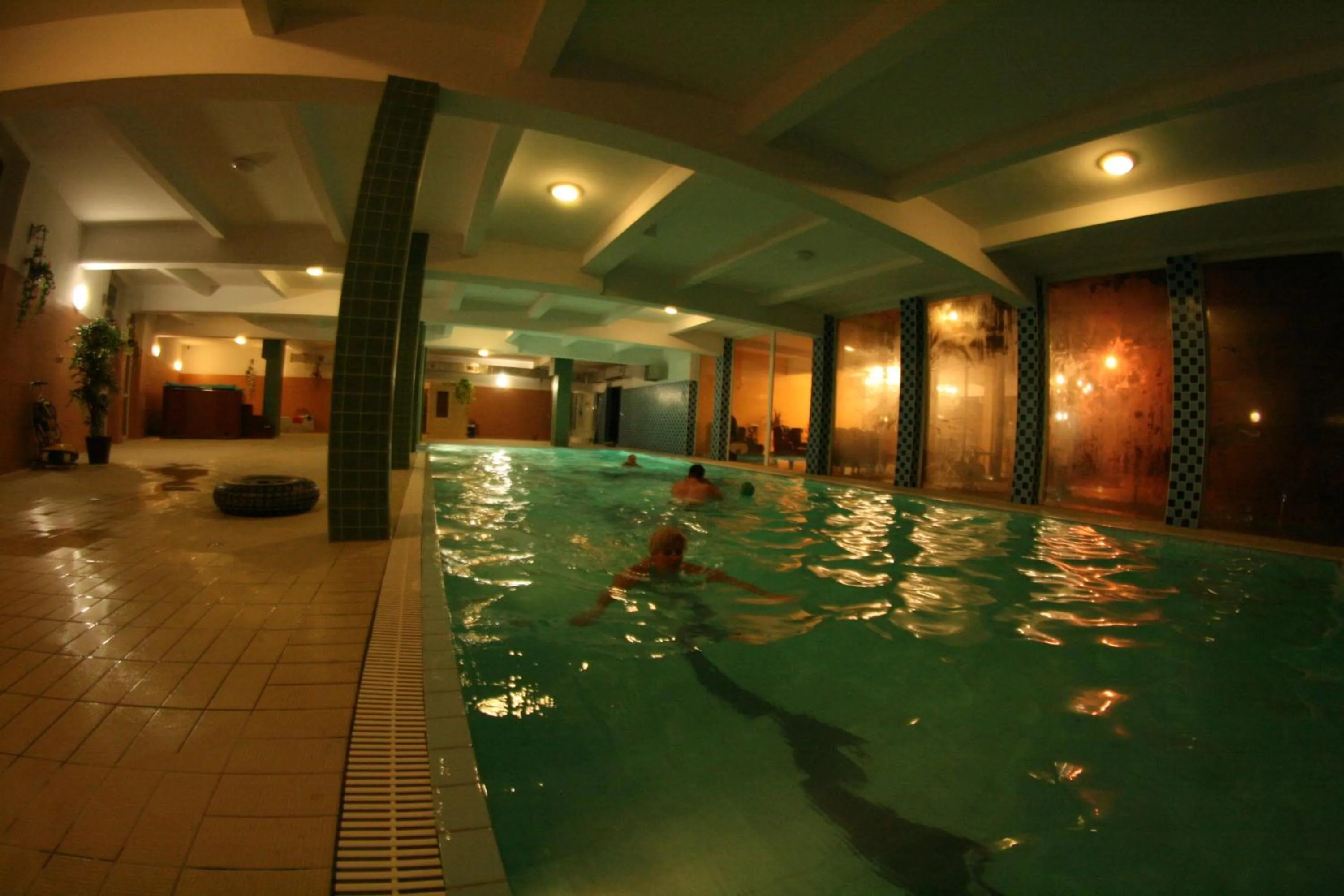 Swimming pool in Daisy Superior