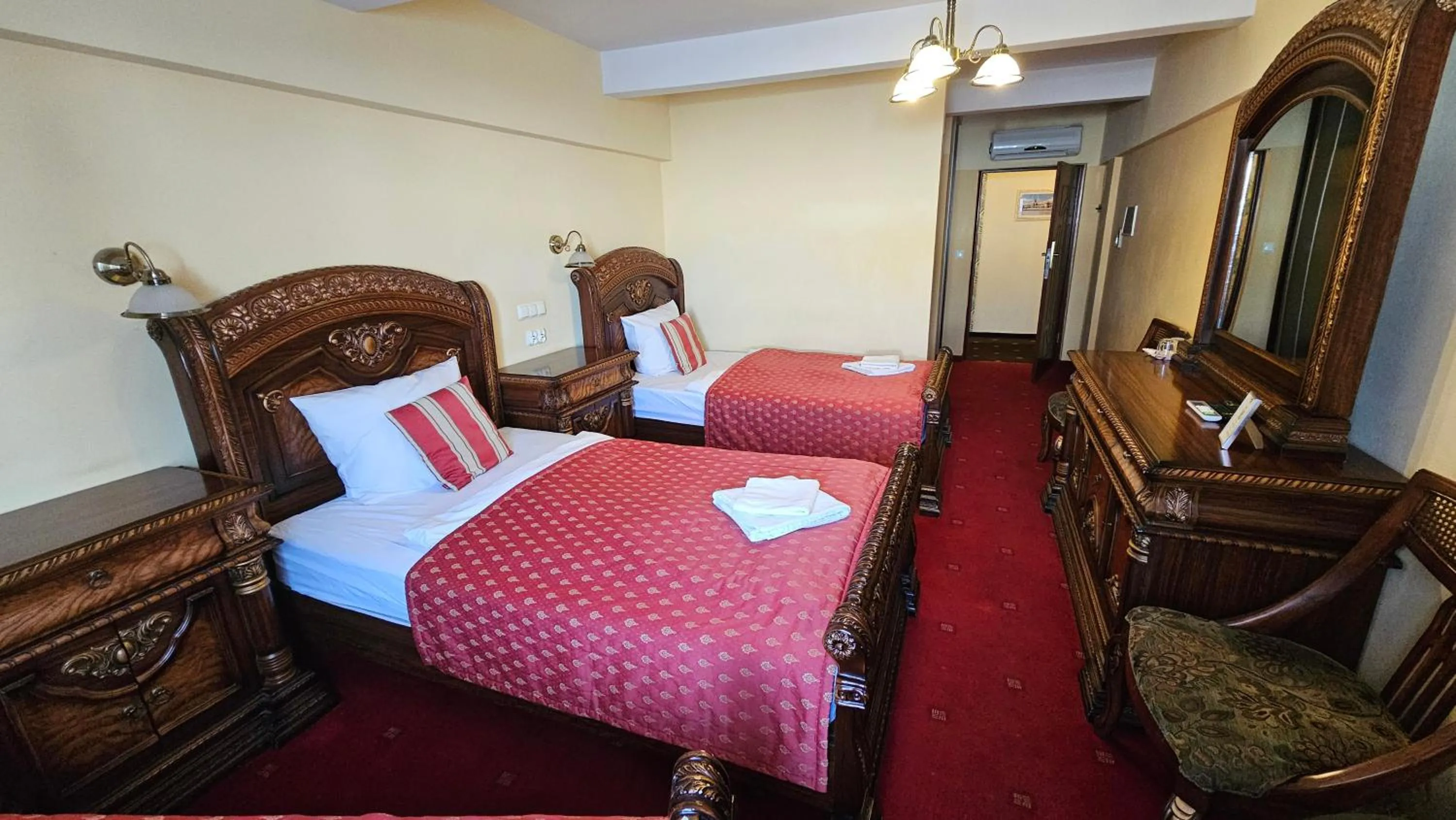 Bed in Daisy Superior