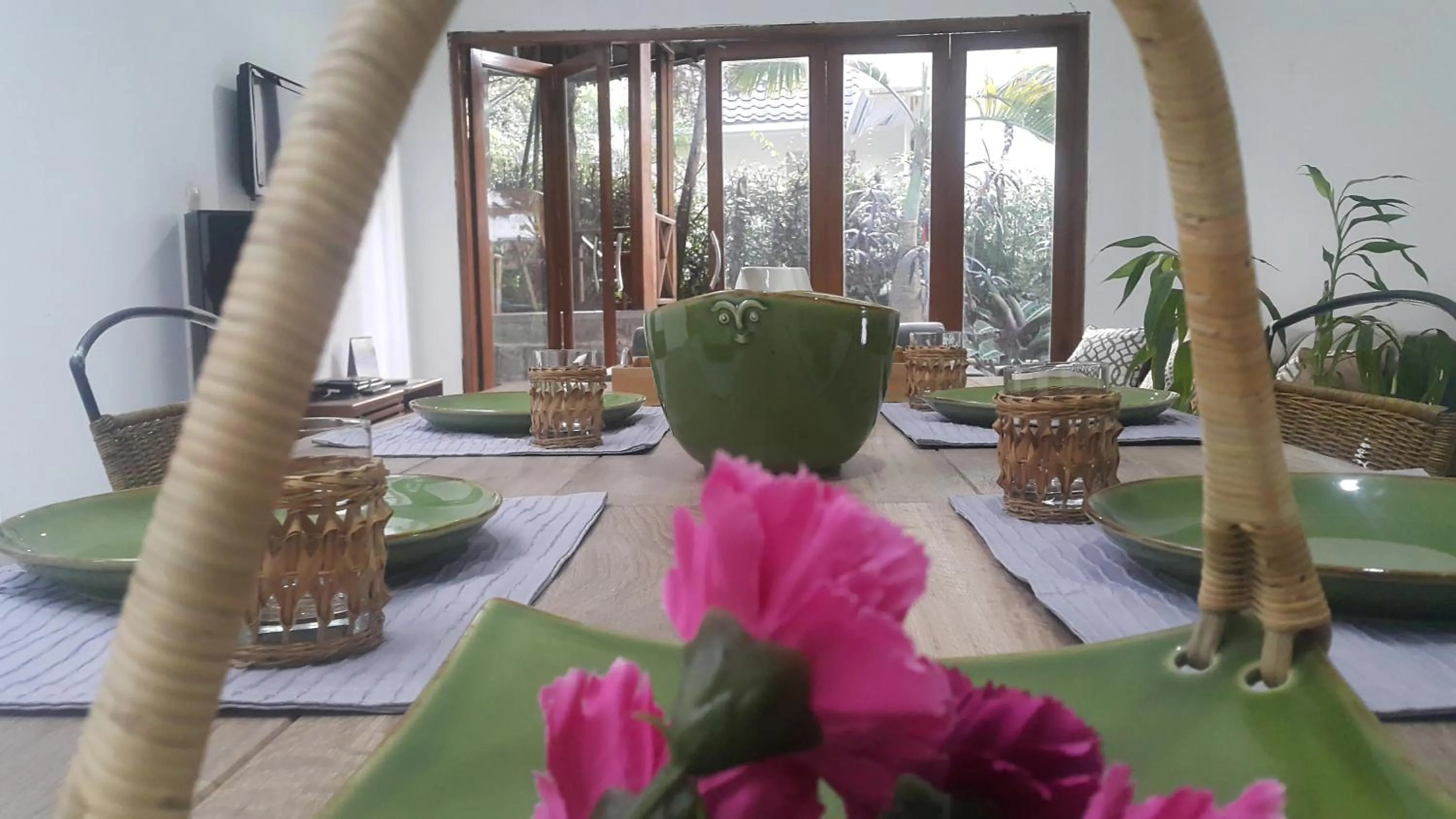 Karaoke in Vila Batu Bale-Bale