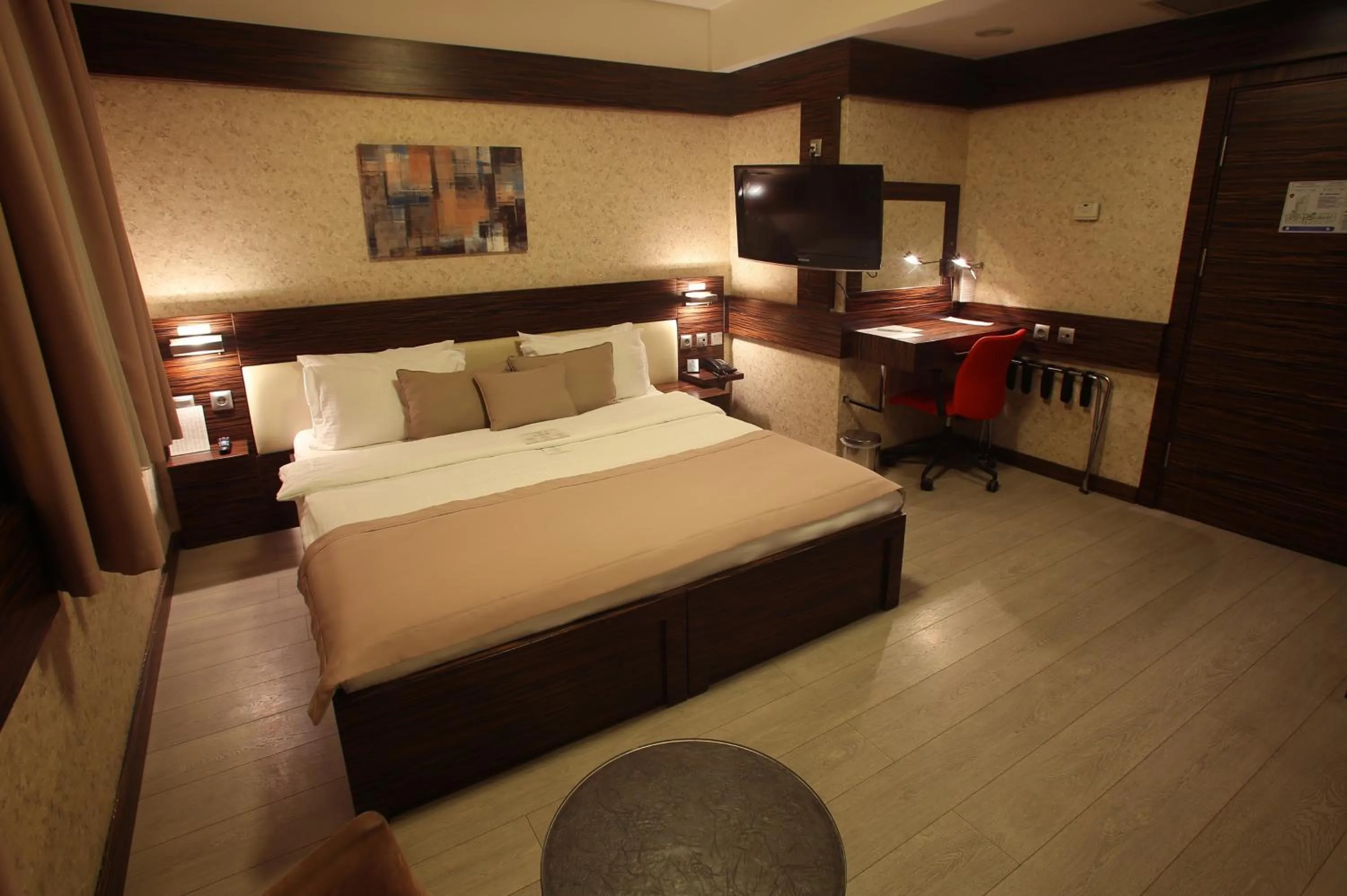 TV and multimedia in Wes Hotel