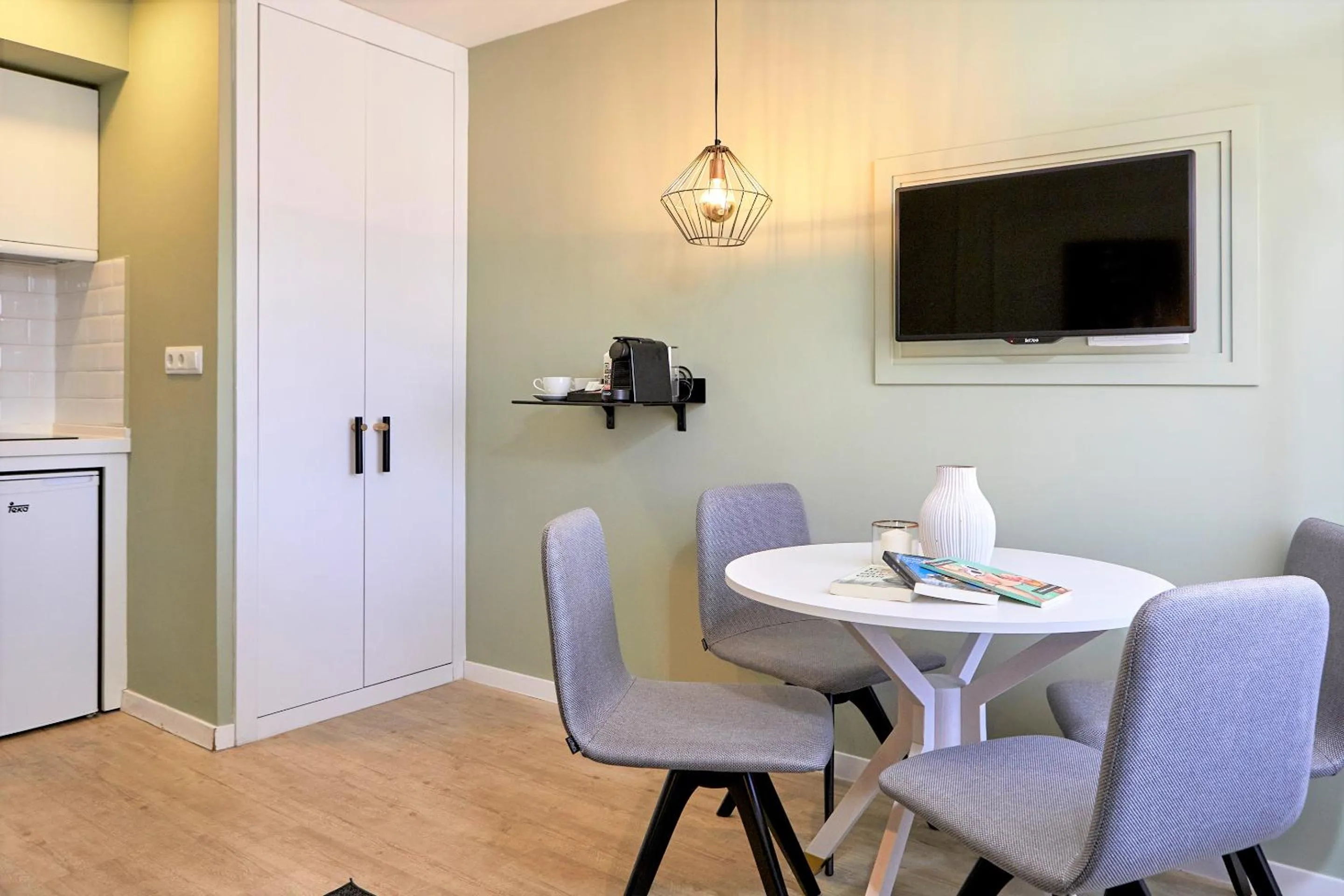 Dining area in L&H La Latina Selection