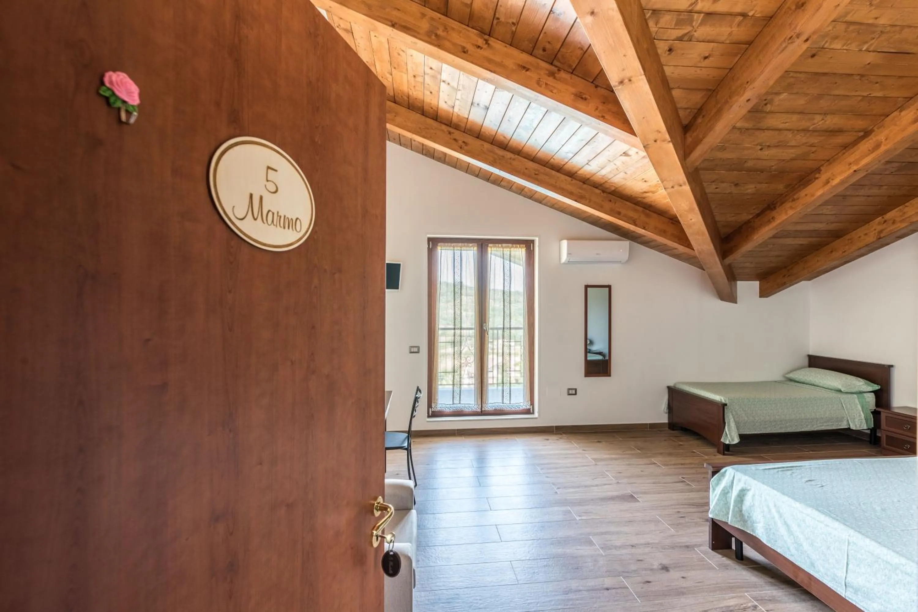 Photo of the whole room, Bed in B&B La Mortella