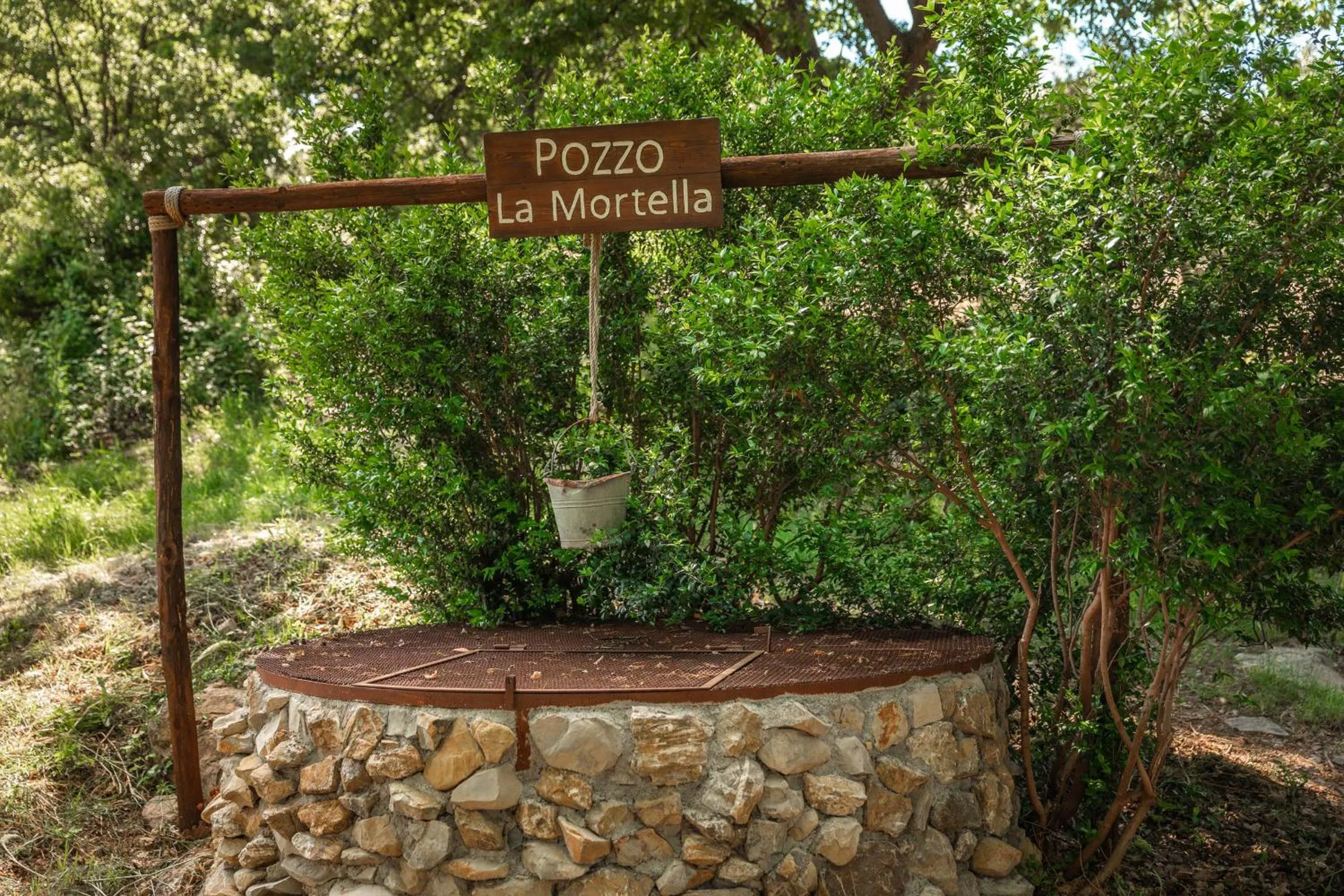 Hot Spring Bath in B&B La Mortella