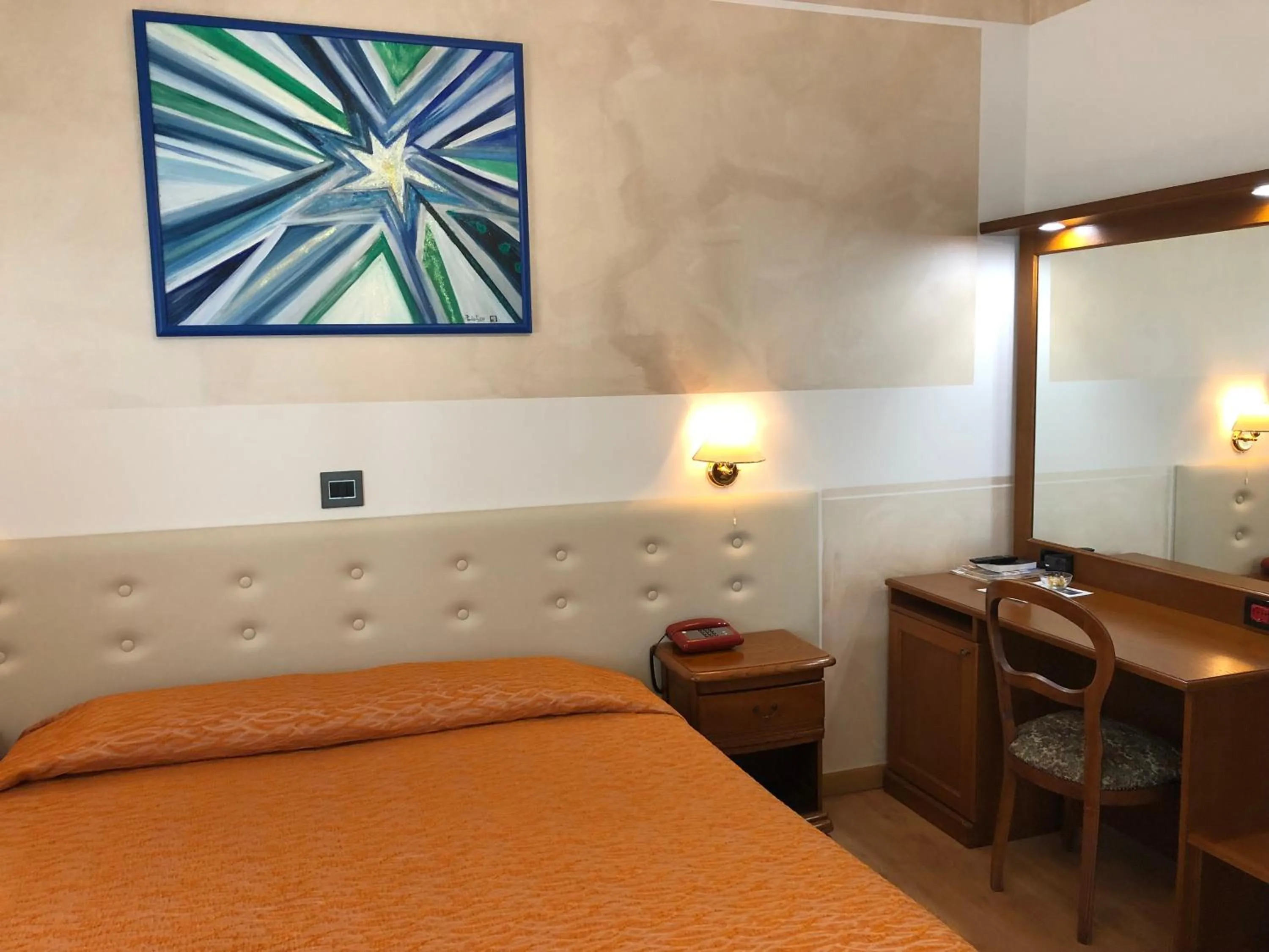 Bed in Hotel Victoria