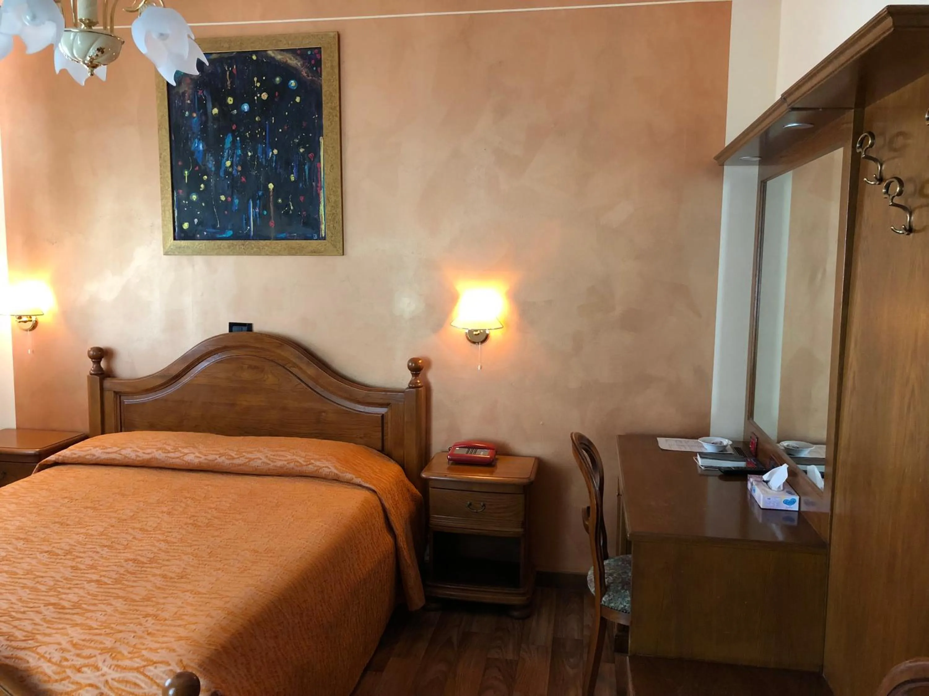 Bed in Hotel Victoria