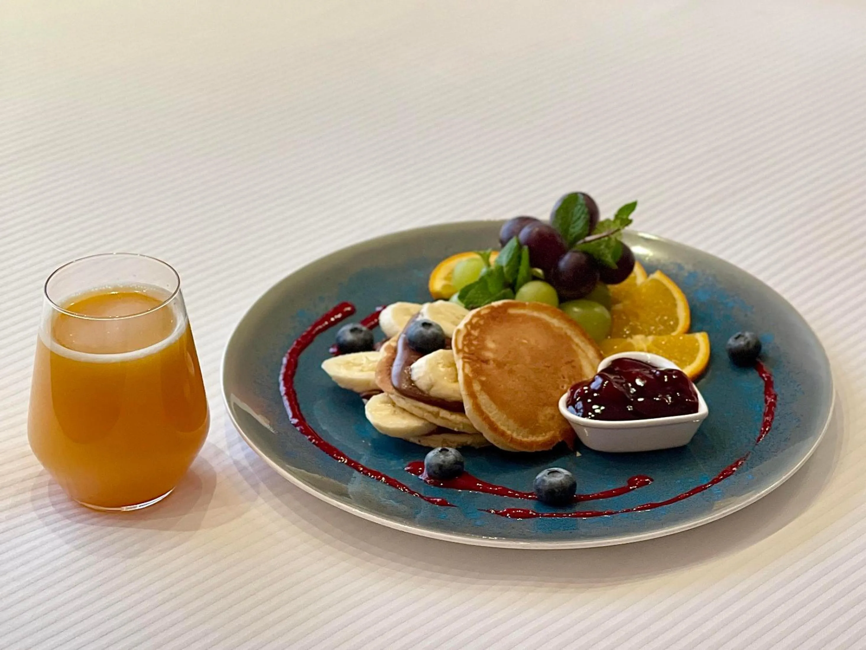 Breakfast in Hotel Swing