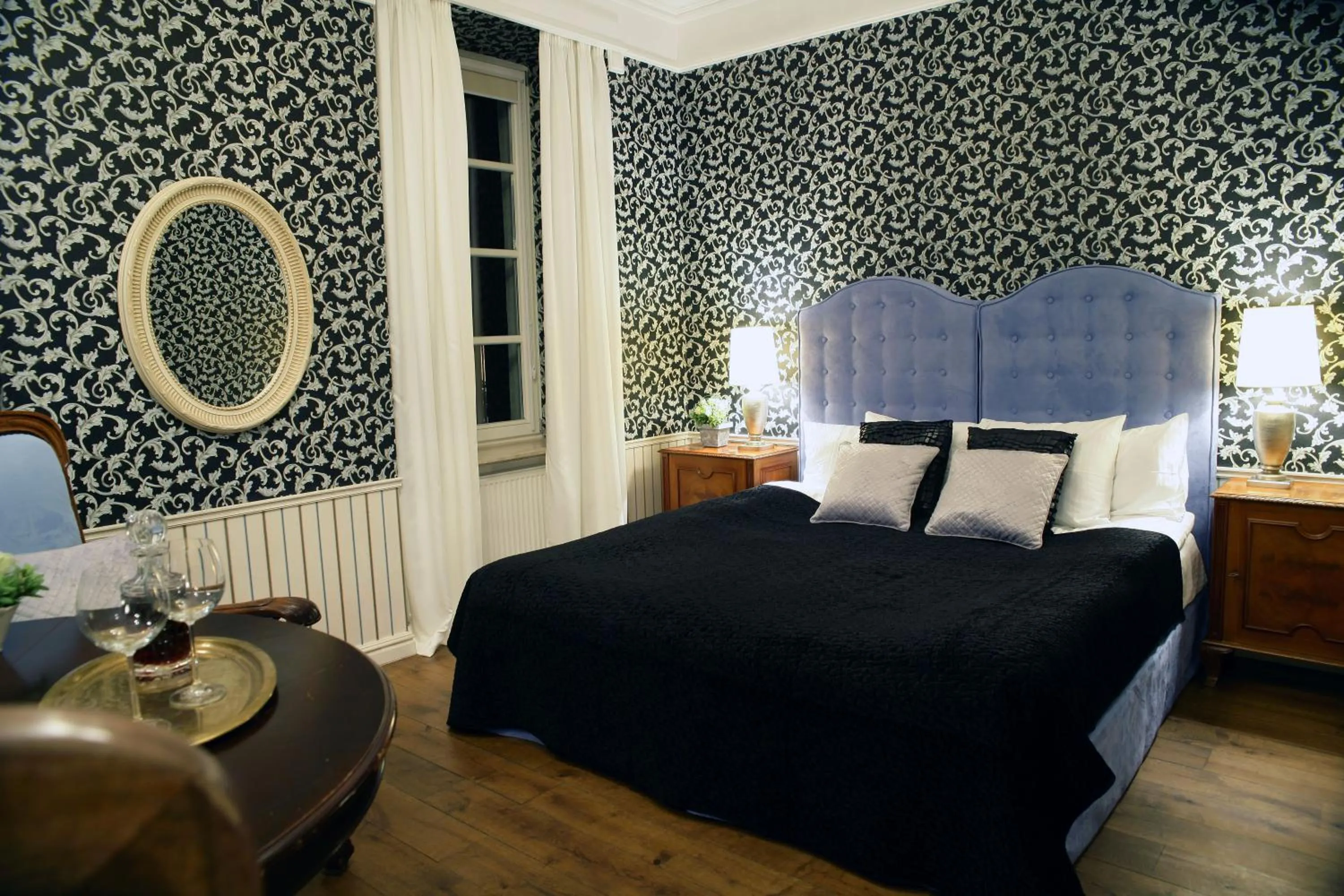 Photo of the whole room, Bed in Dwór Kaliszki