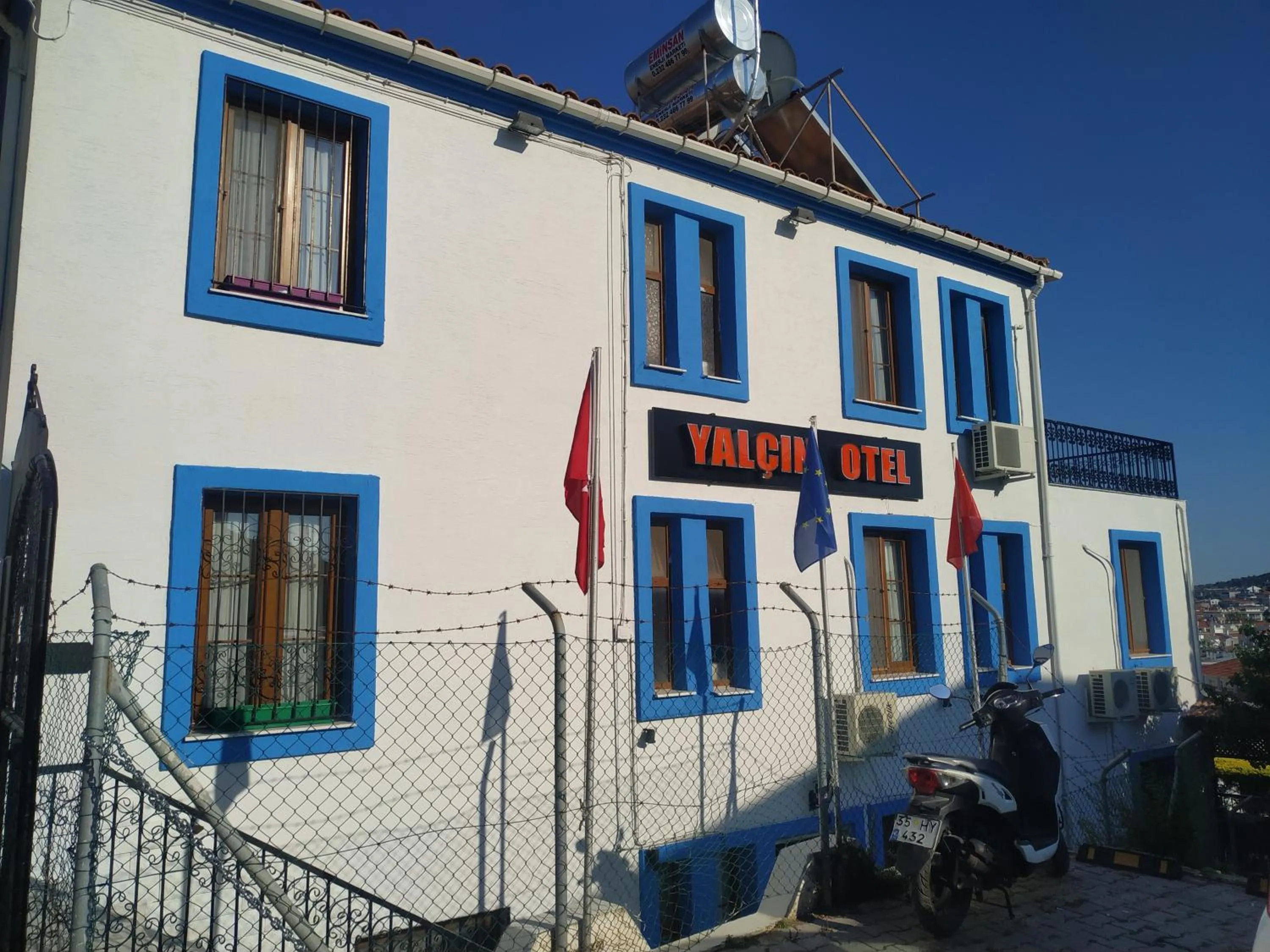 Facade/entrance in Yalcin Hotel