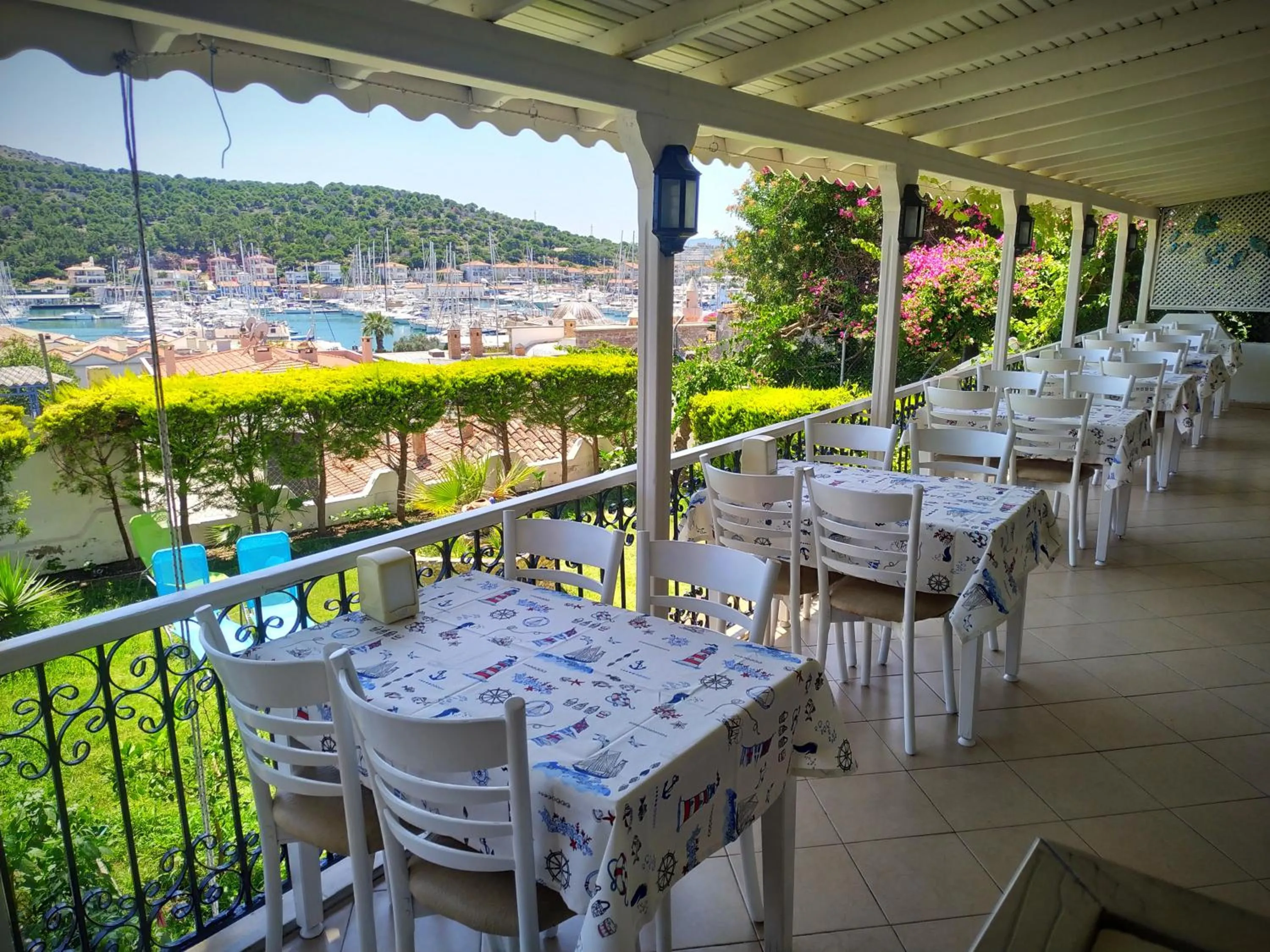 Balcony/Terrace in Yalcin Hotel