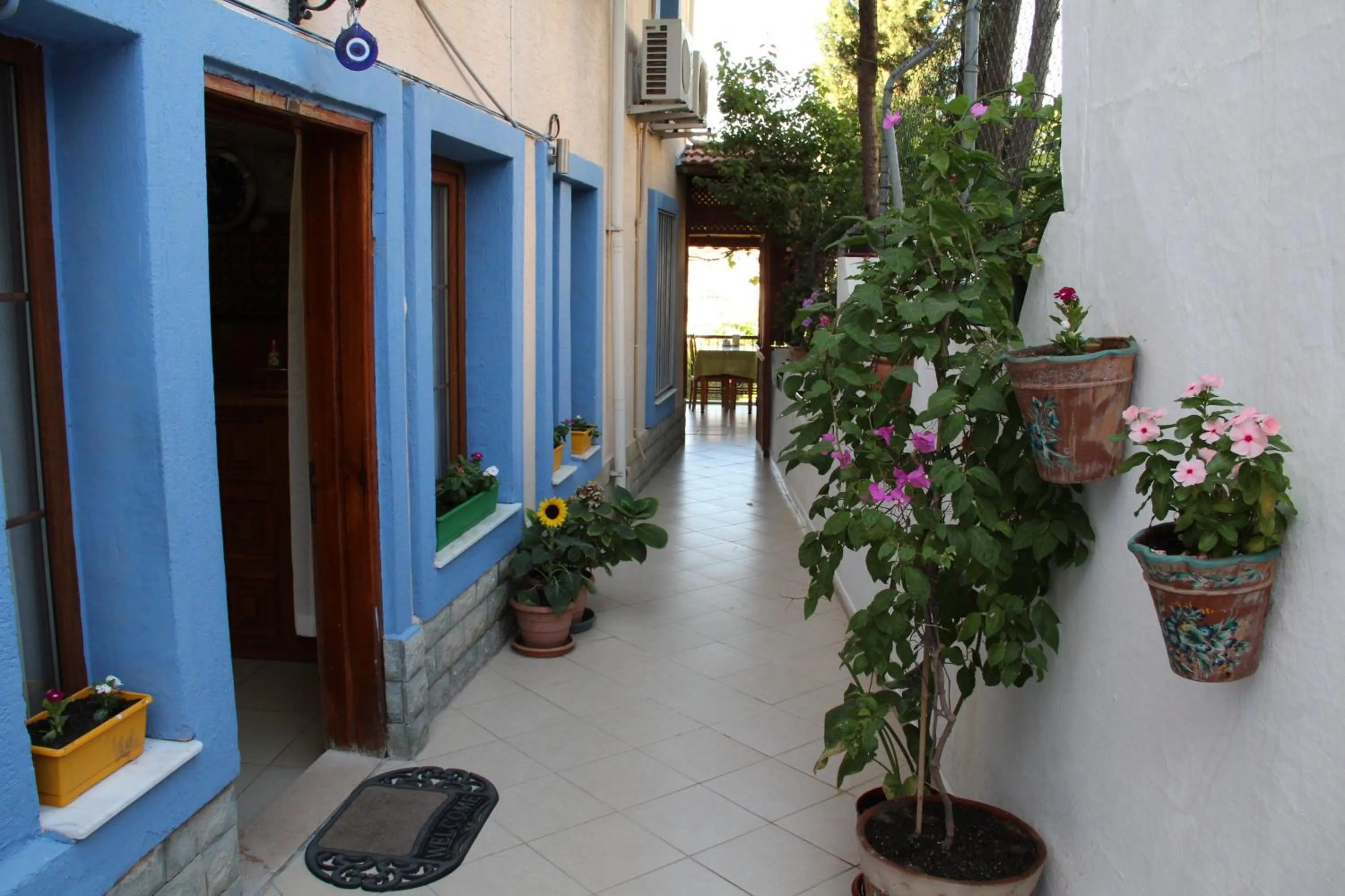 Facade/entrance in Yalcin Hotel