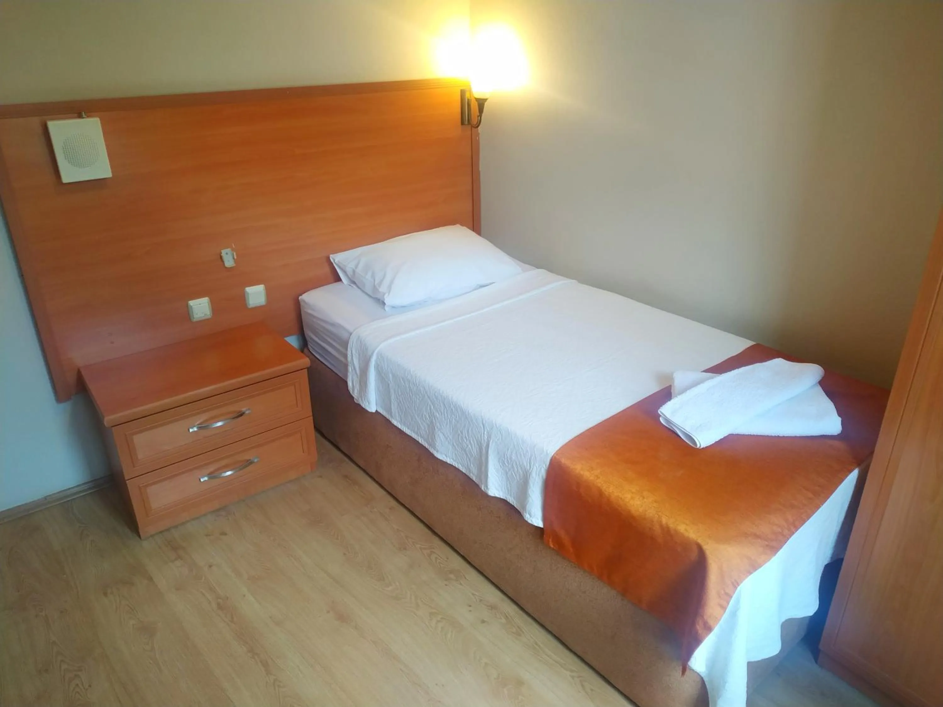 Bed in Yalcin Hotel