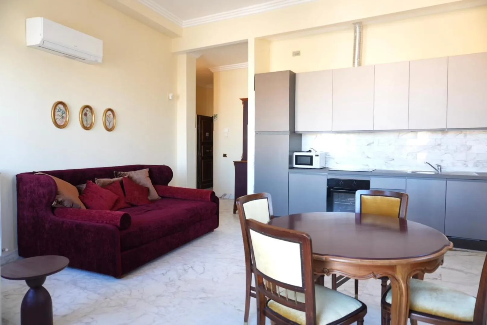 Living room in Fontana Più Stella