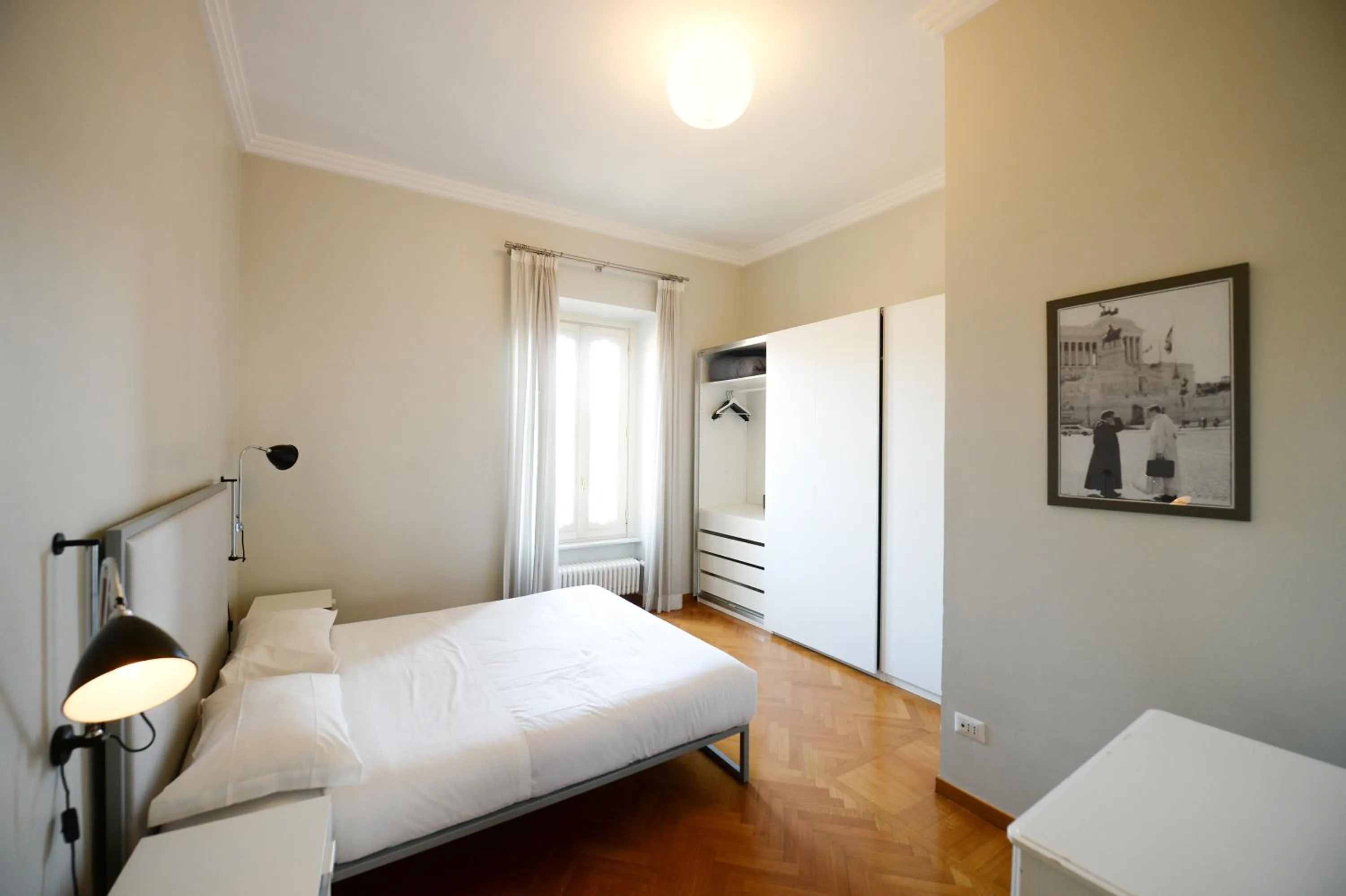 Bedroom, Bed in Fontana Più Stella