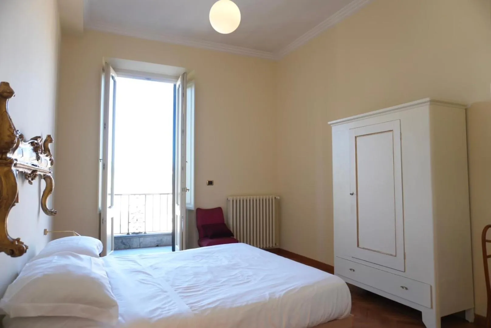 Bedroom, Bed in Fontana Più Stella