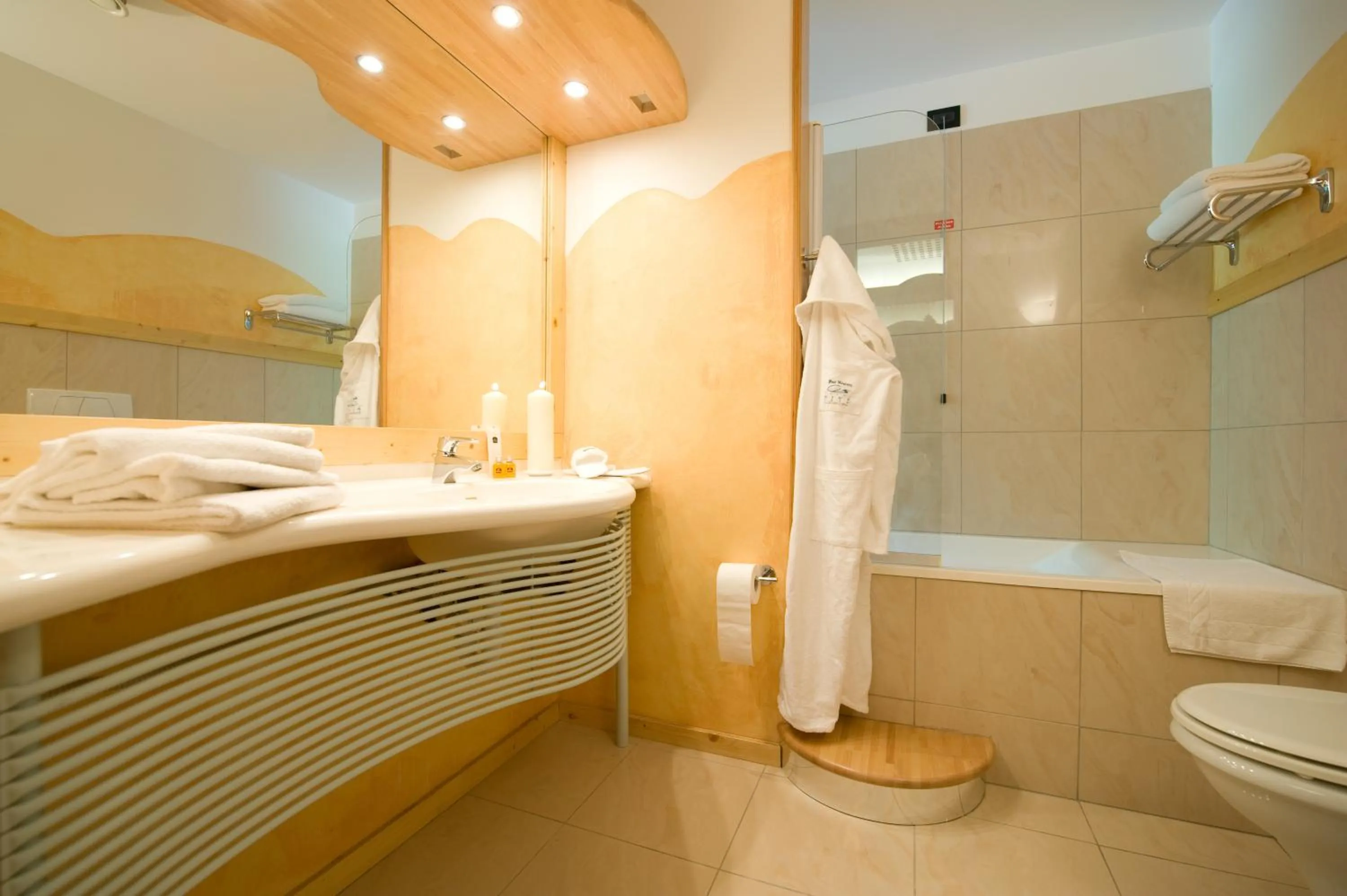 Bathroom in Hotel Rivè - Complesso Turistico Campo Smith