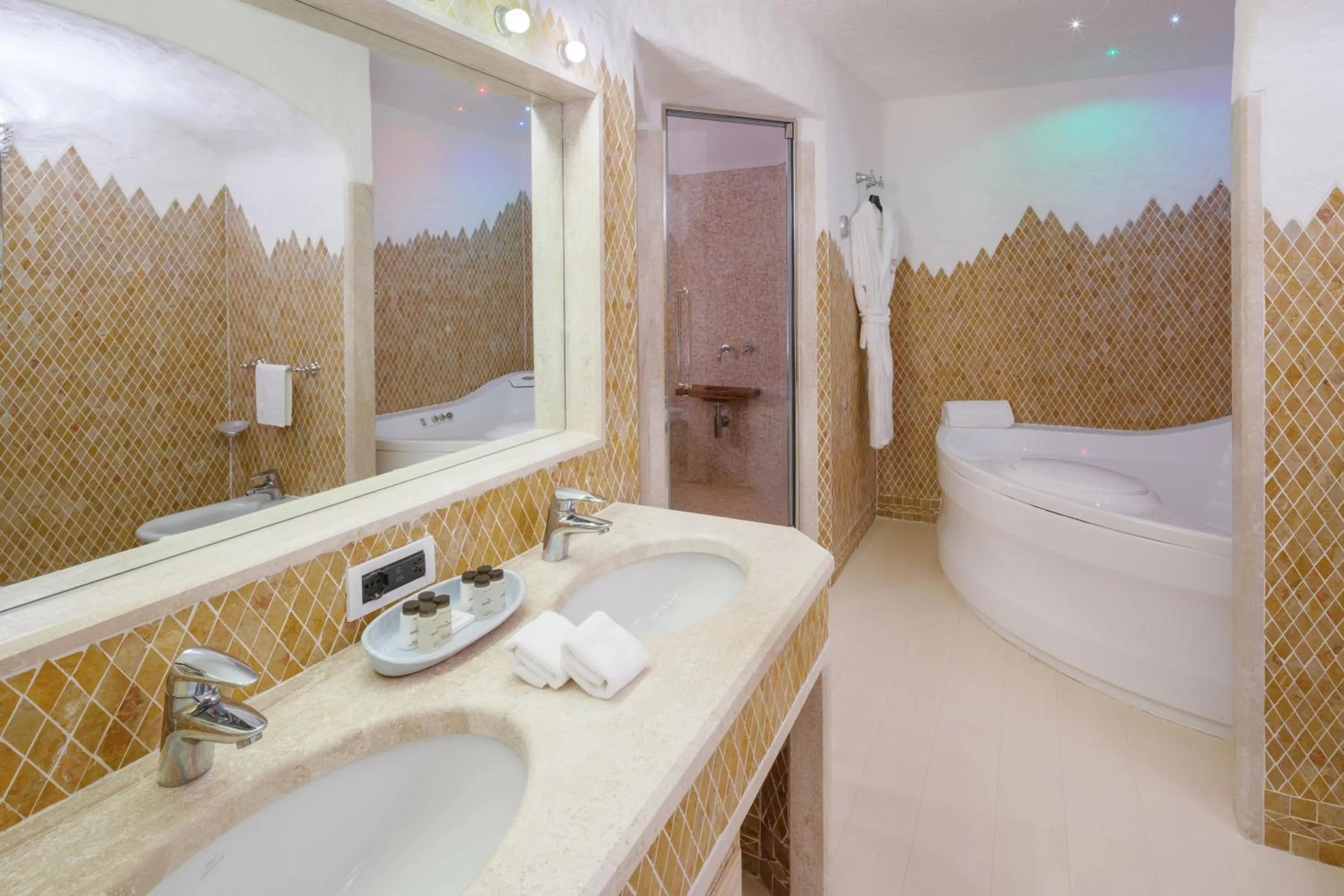 Bathroom in Cervo Hotel,Costa Smeralda Resort