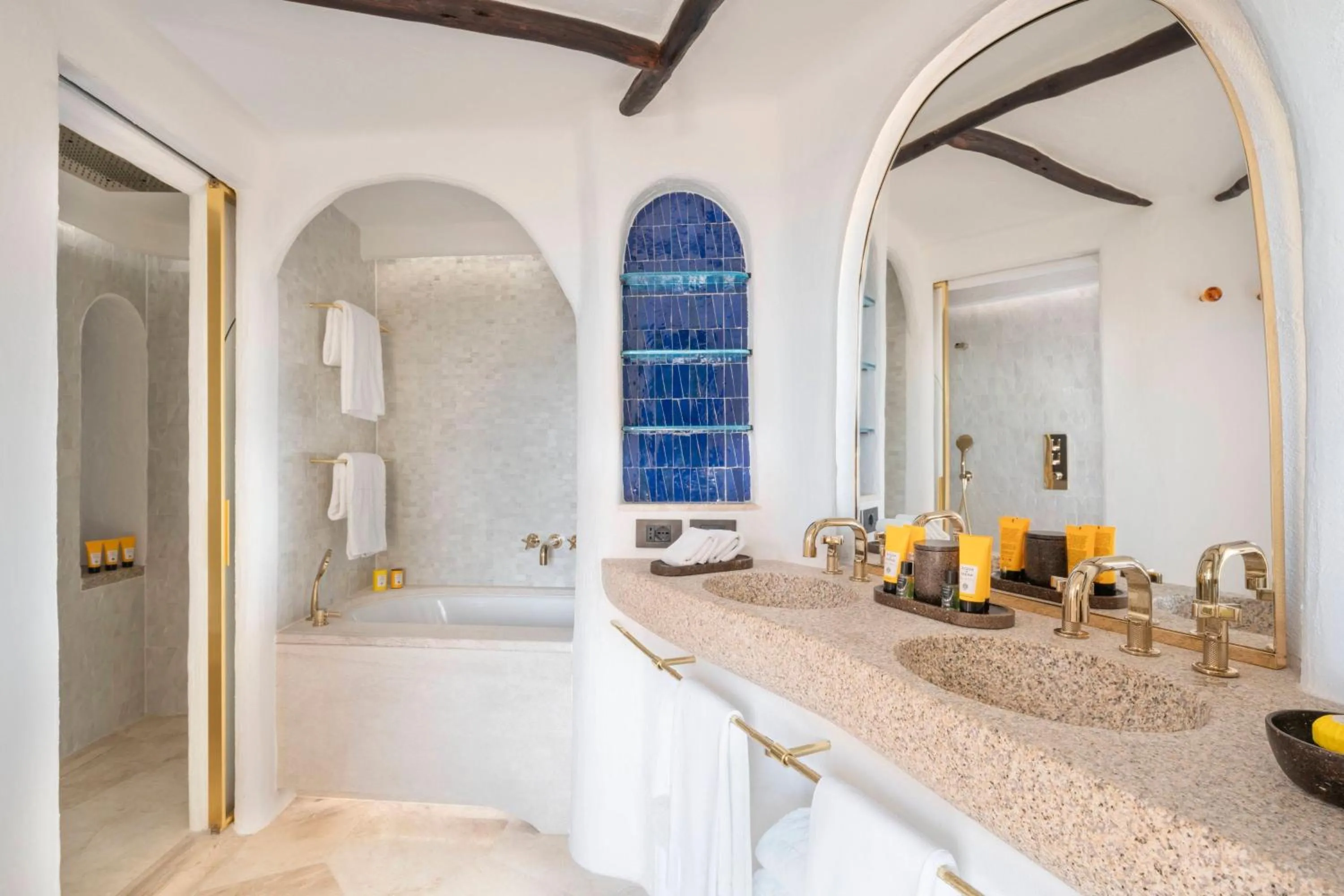 Photo of the whole room in Hotel Cala di Volpe, a Luxury Collection Hotel, Costa Smeralda