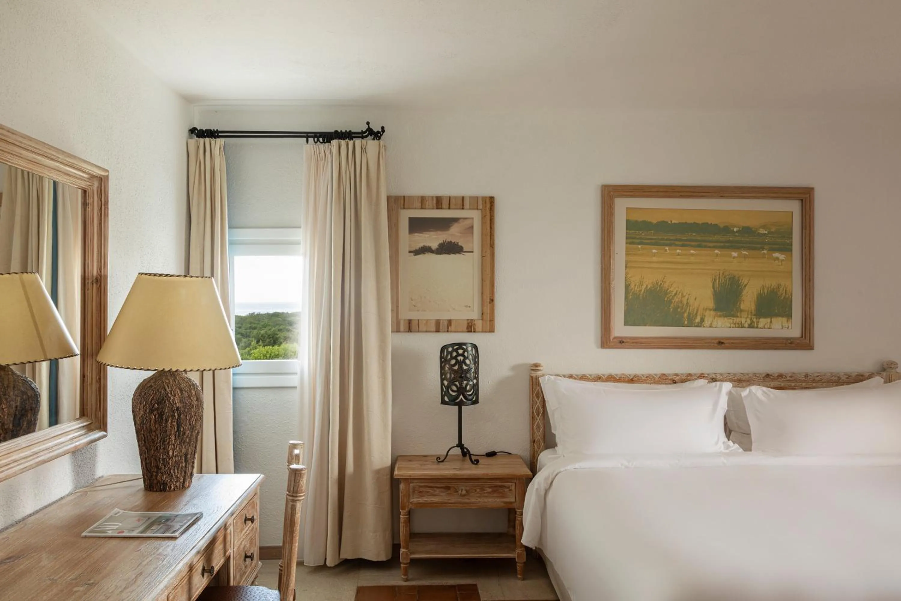 Bedroom, Bed in Romazzino, A Belmond Hotel, Costa Smeralda