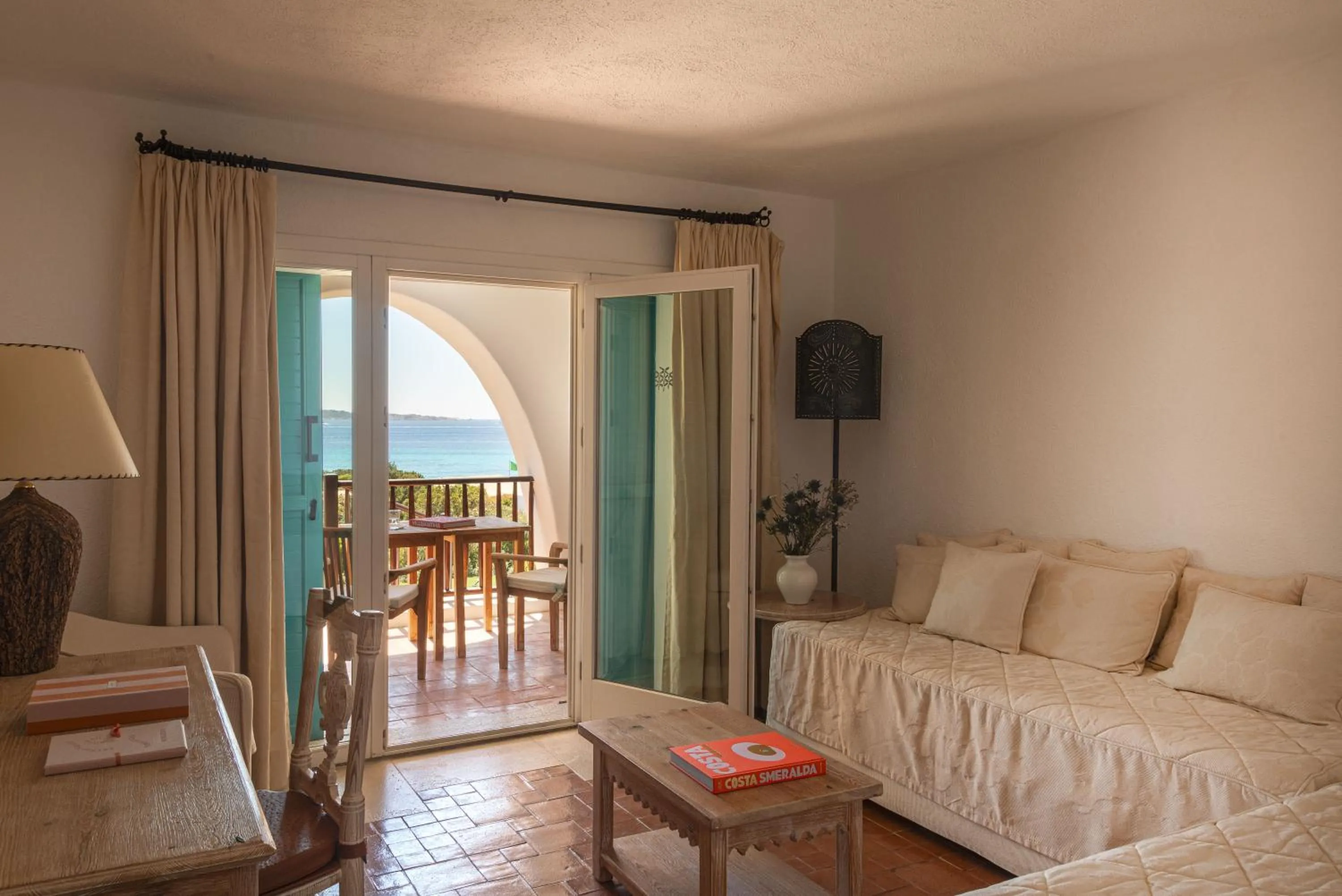 Bedroom, Bed in Romazzino, A Belmond Hotel, Costa Smeralda