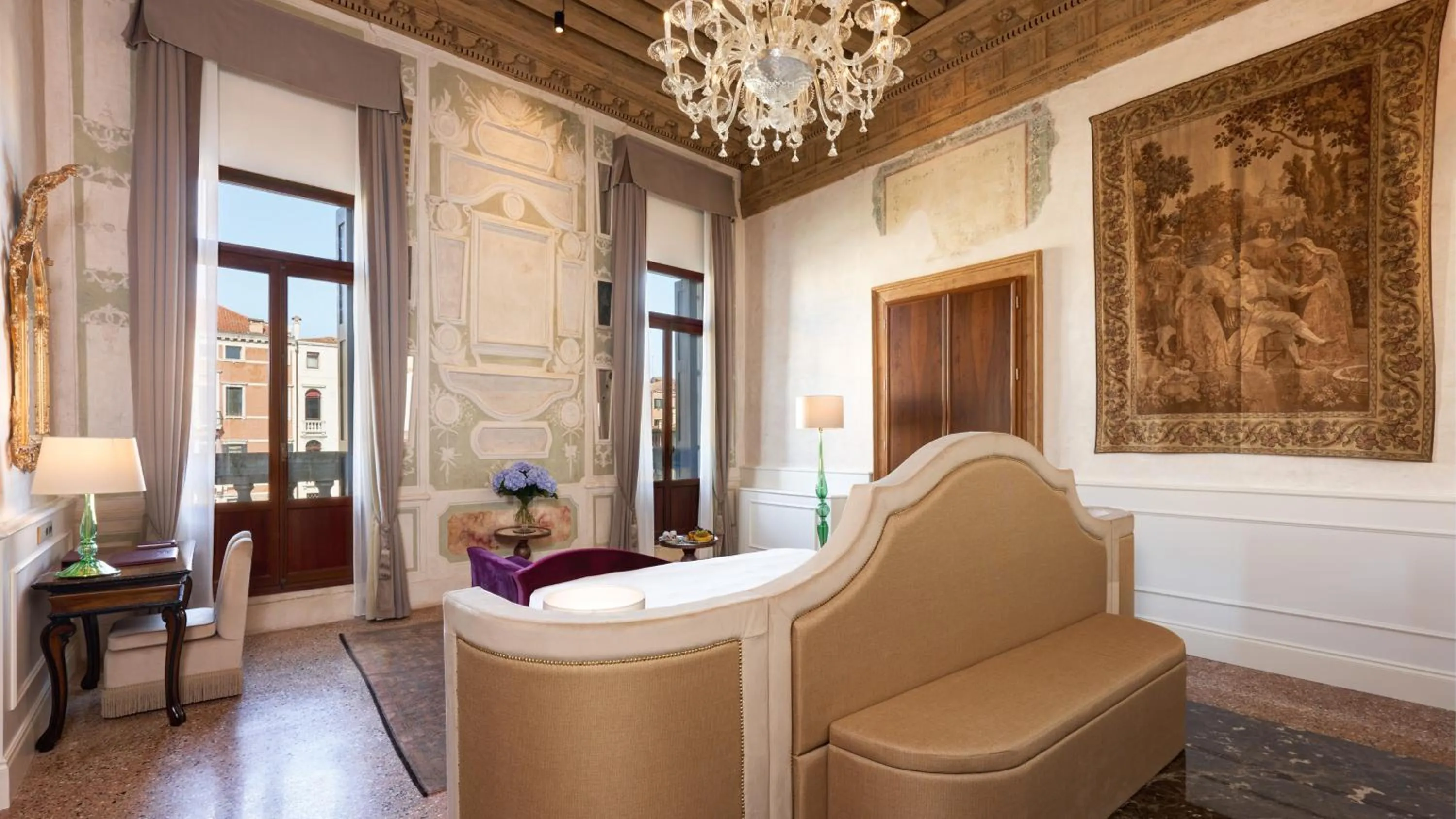 Photo of the whole room in Hotel Palazzo Giovanelli e Gran Canal