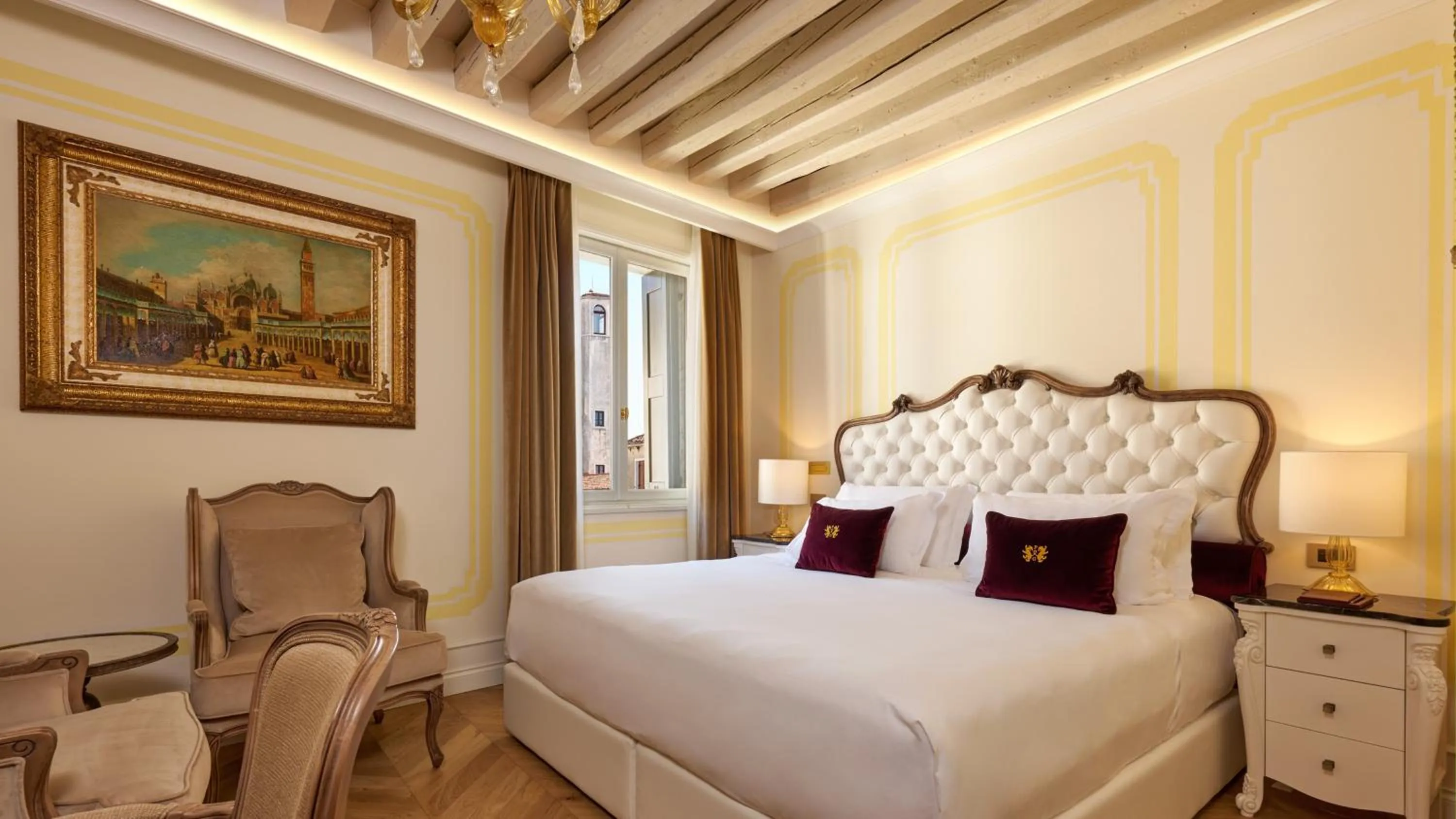 Bedroom, Bed in Hotel Palazzo Giovanelli e Gran Canal