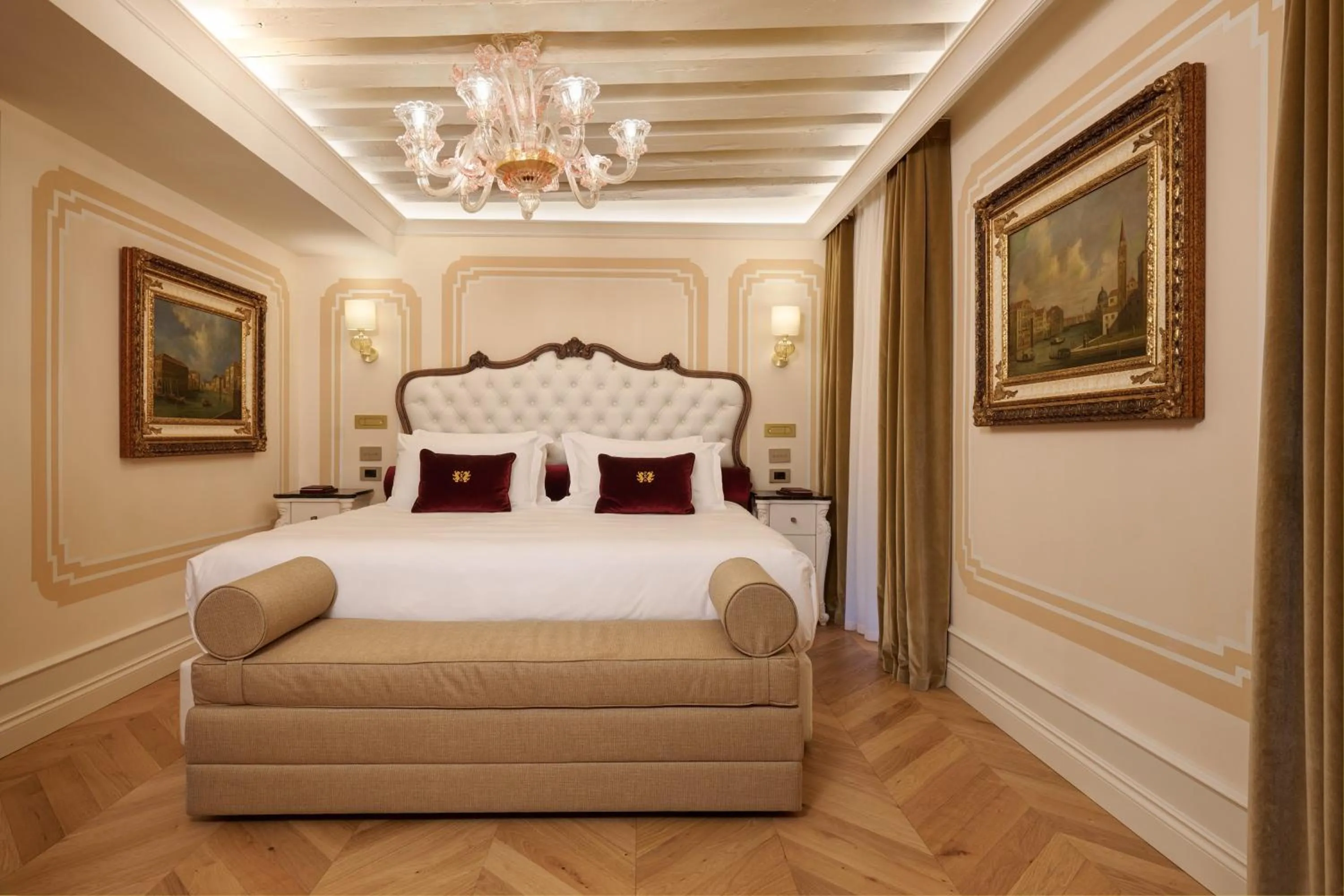Bedroom, Bed in Hotel Palazzo Giovanelli e Gran Canal