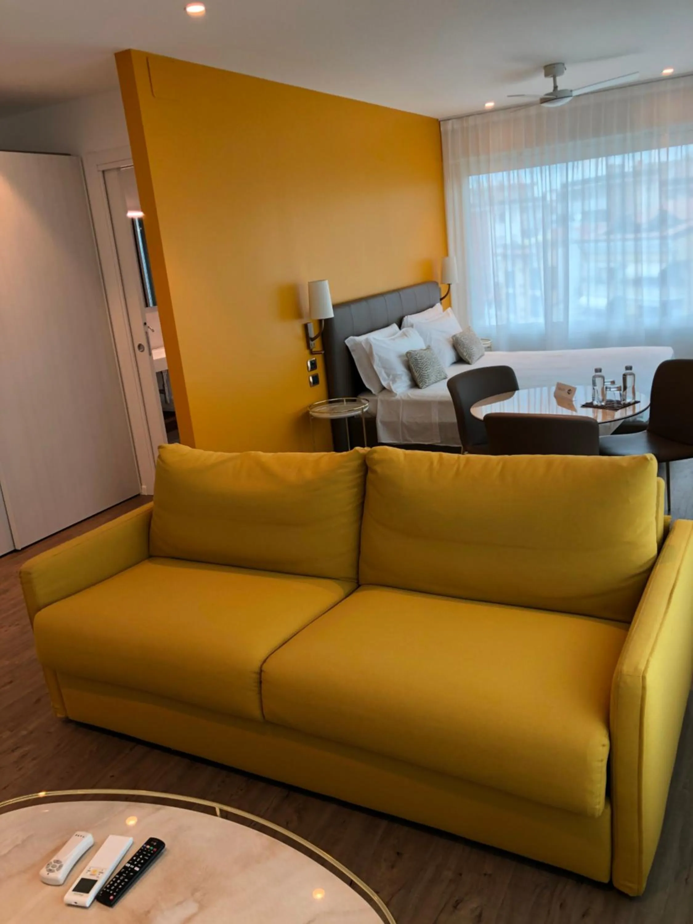 Seating area, Bed in Hotel Villa Venezia