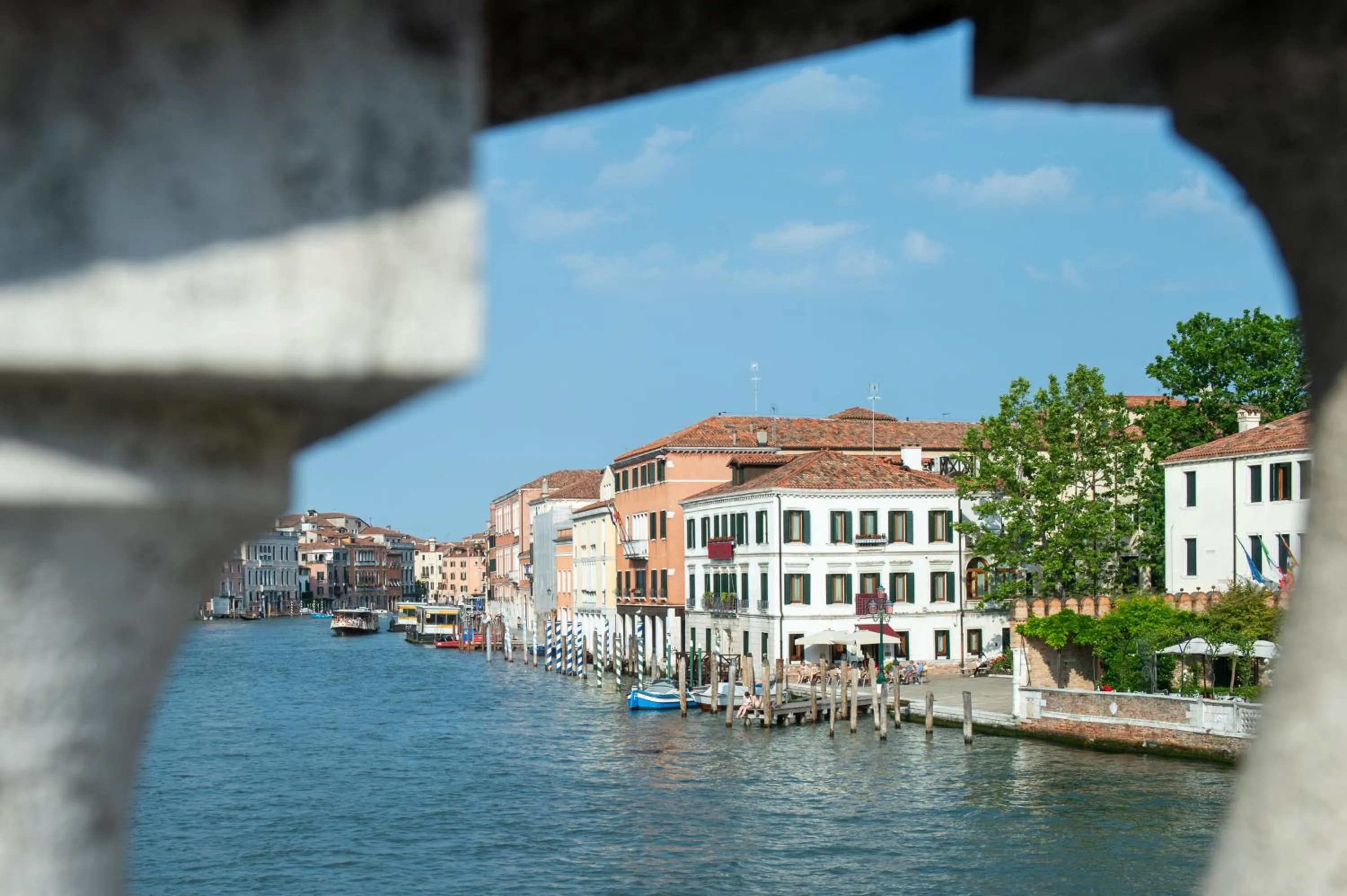 Property building in Canal Grande