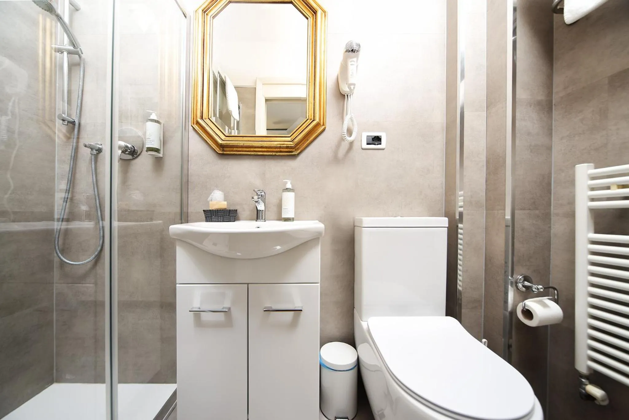 Bathroom in Locanda Antica Venezia