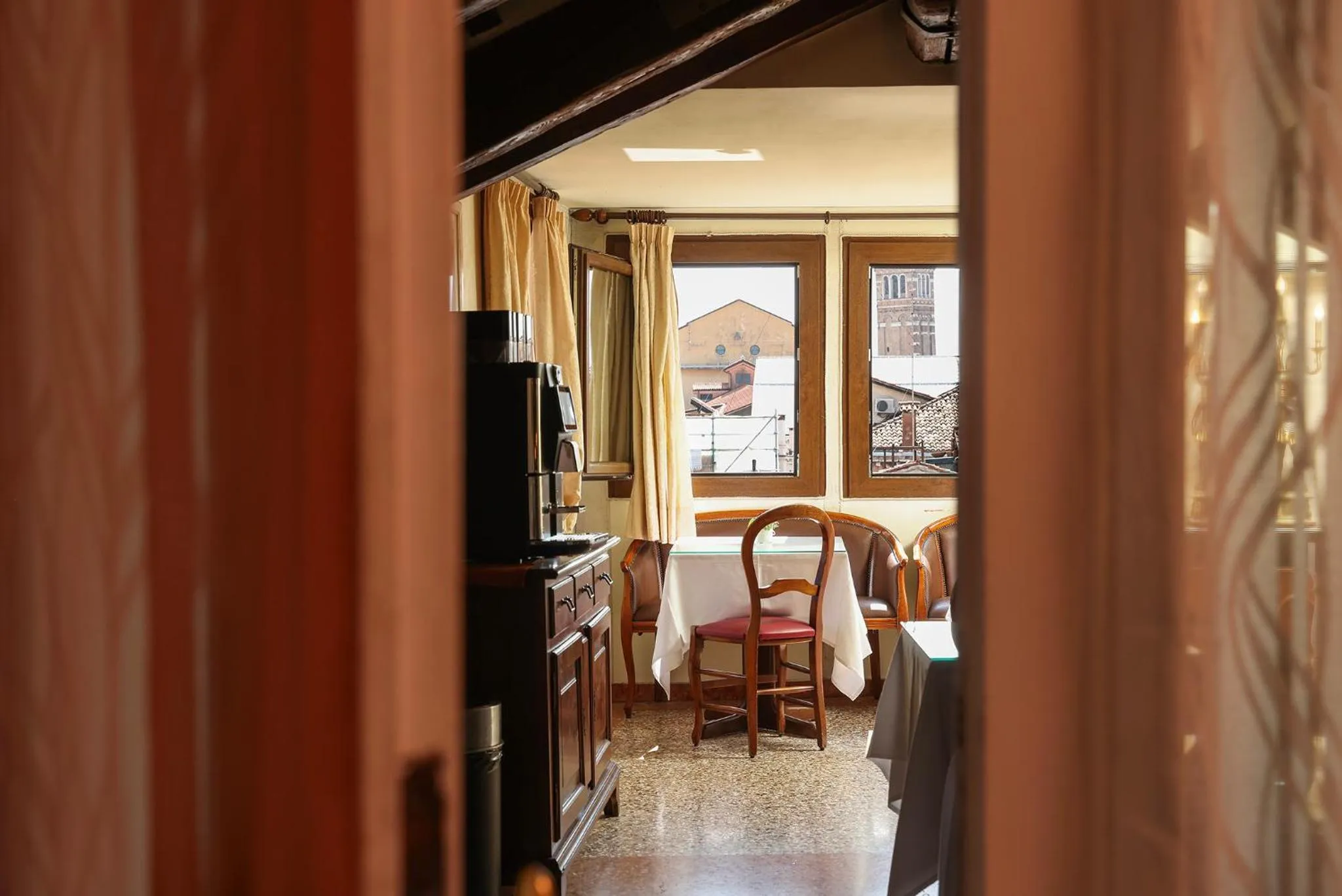 Food and drinks in Locanda Antica Venezia