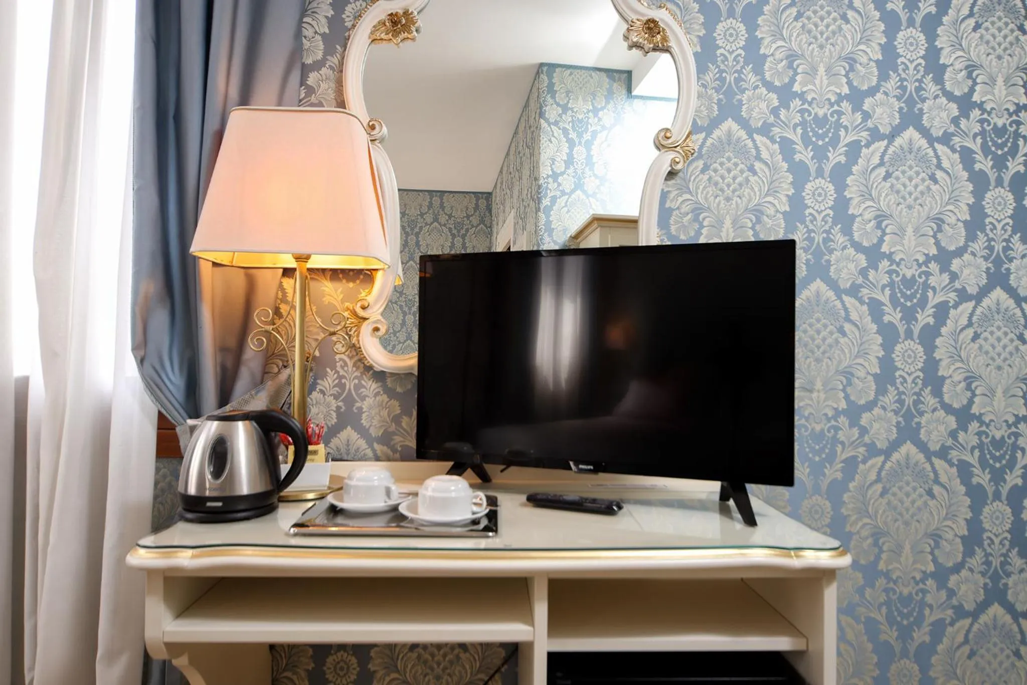 TV and multimedia in Locanda Antica Venezia