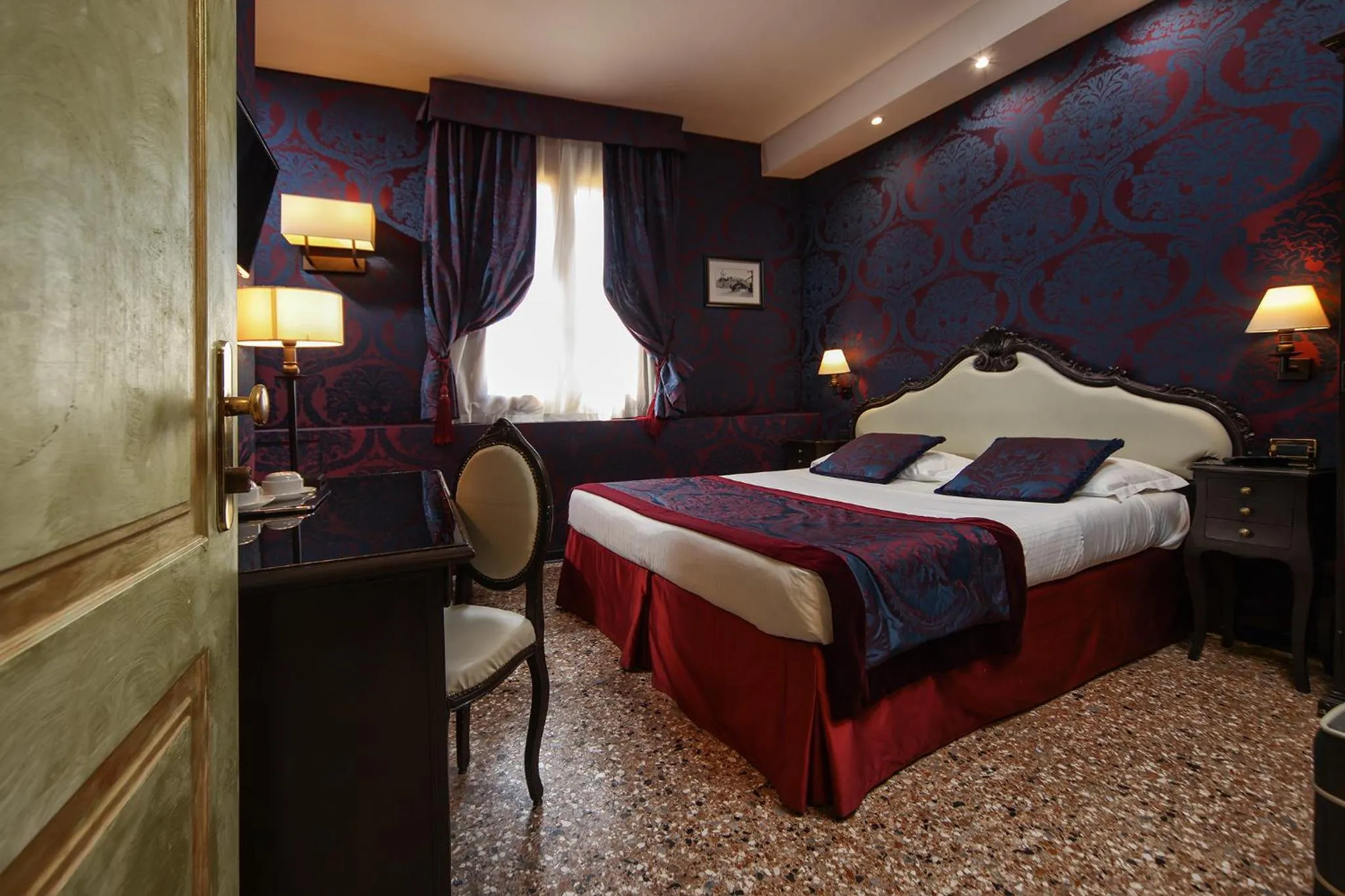 Bedroom, Bed in Locanda Antica Venezia