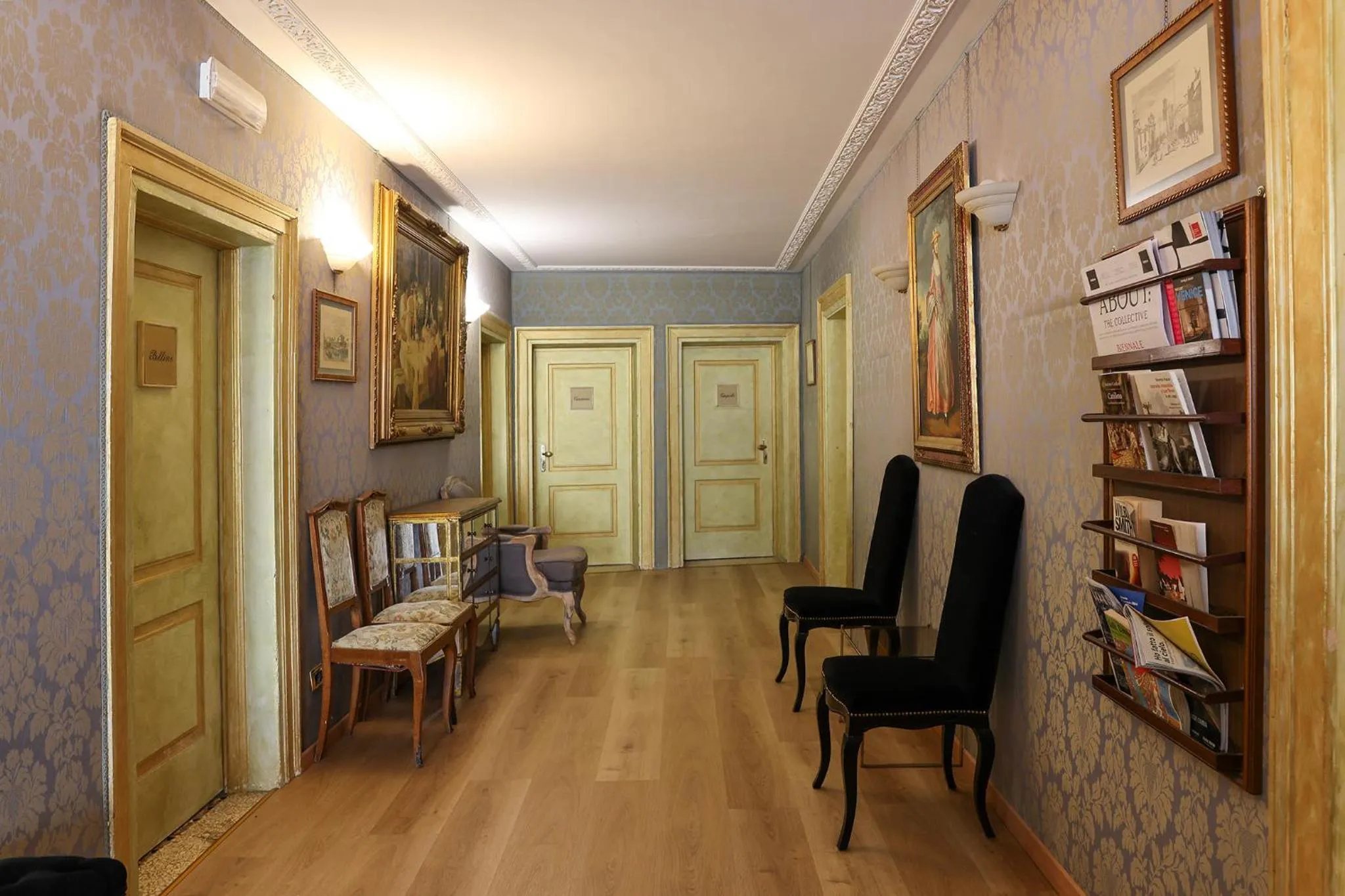 Lobby or reception in Locanda Antica Venezia