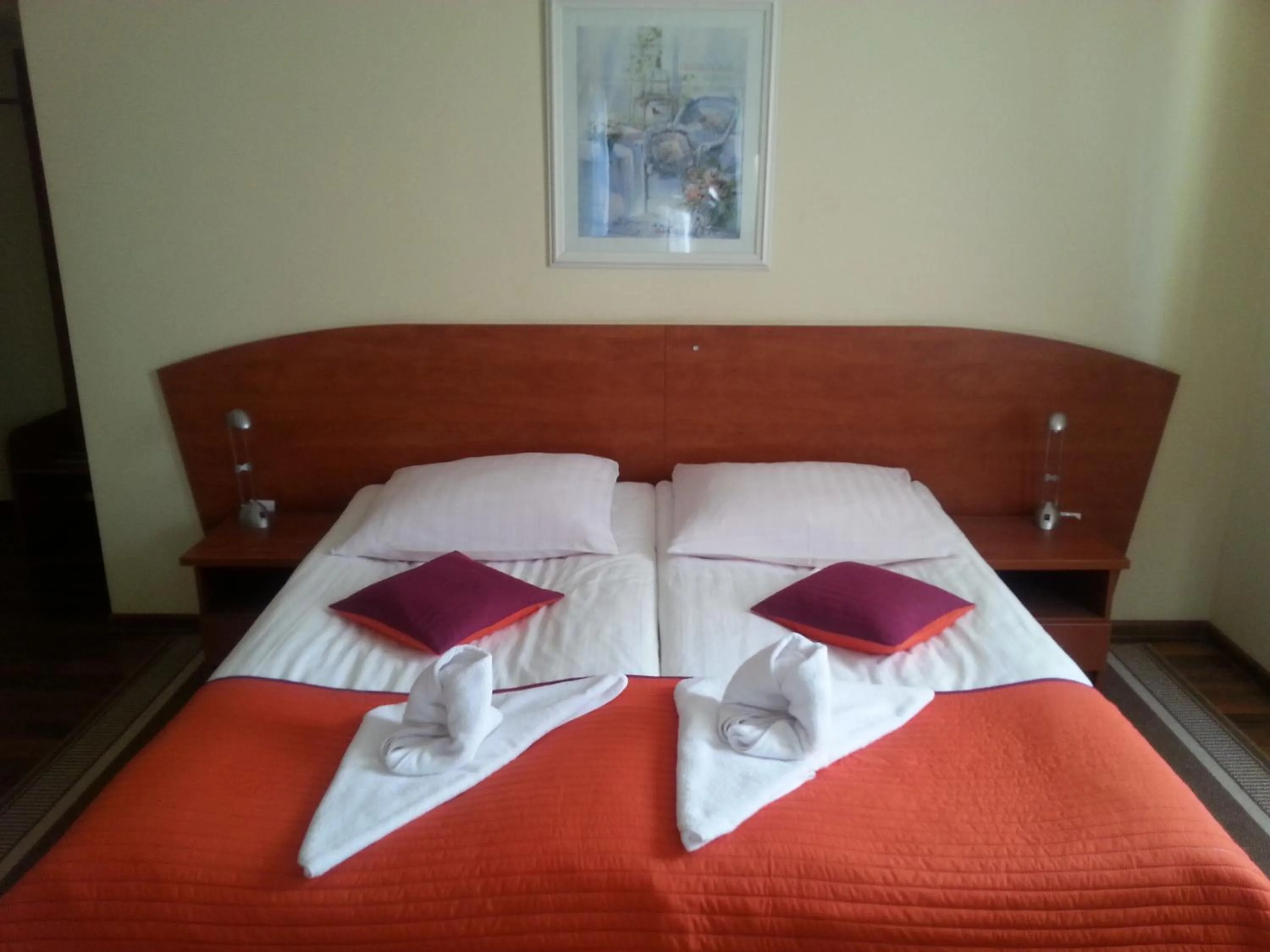 Bed in Hotel Restauracja Kinga