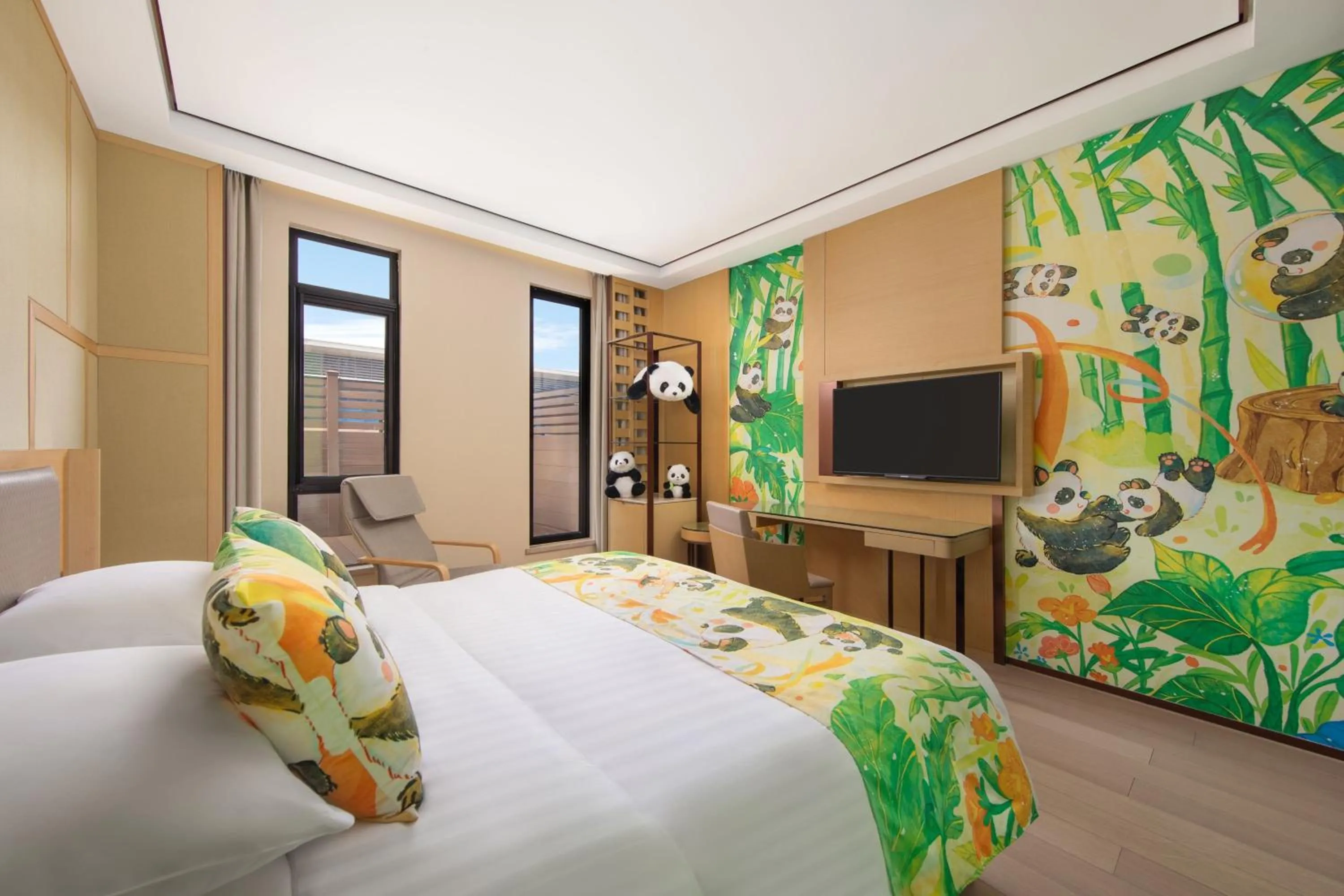 Photo of the whole room, Bed in Courtyard by Marriott Shanghai International Tourism and Resorts Zone