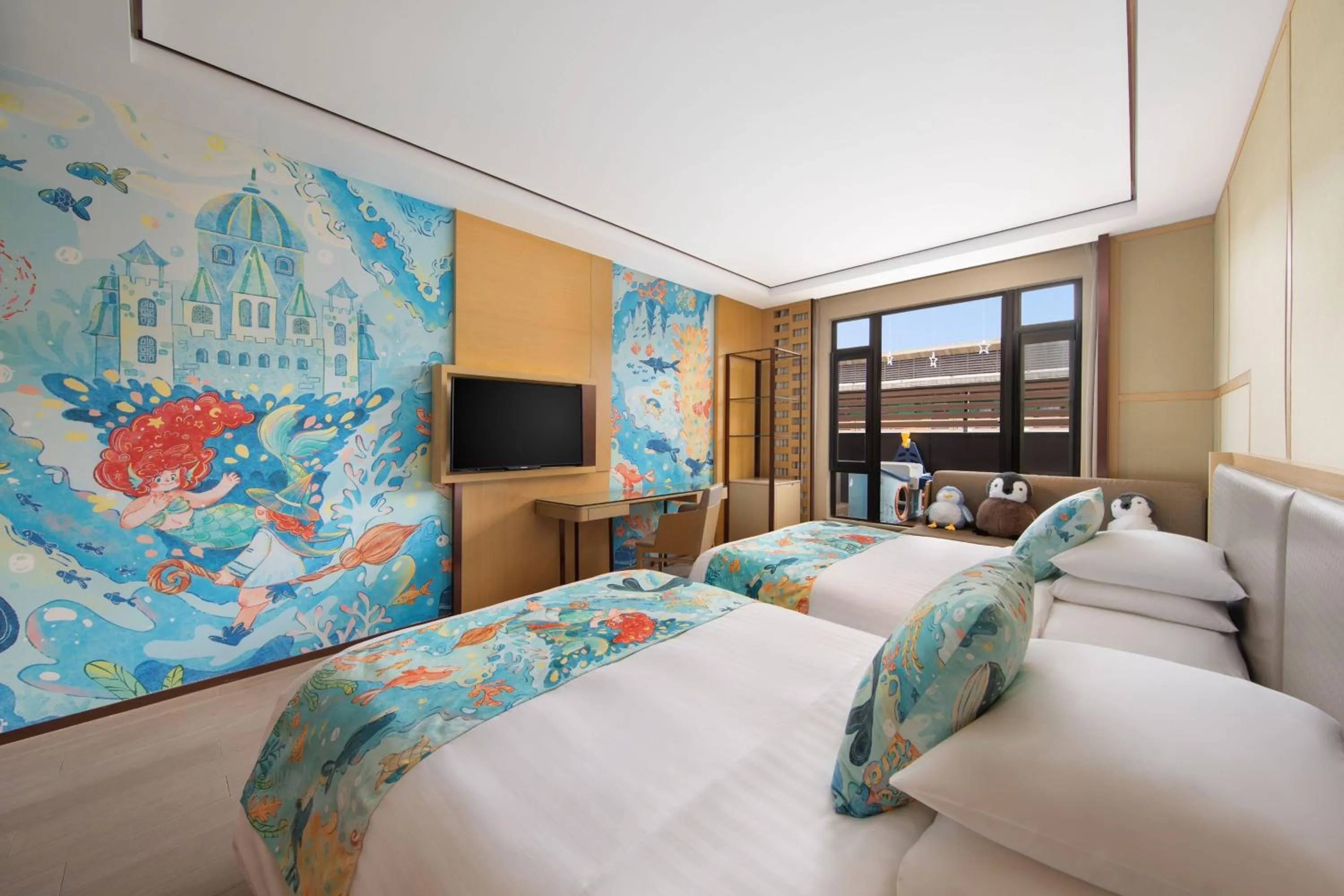Photo of the whole room, Bed in Courtyard by Marriott Shanghai International Tourism and Resorts Zone