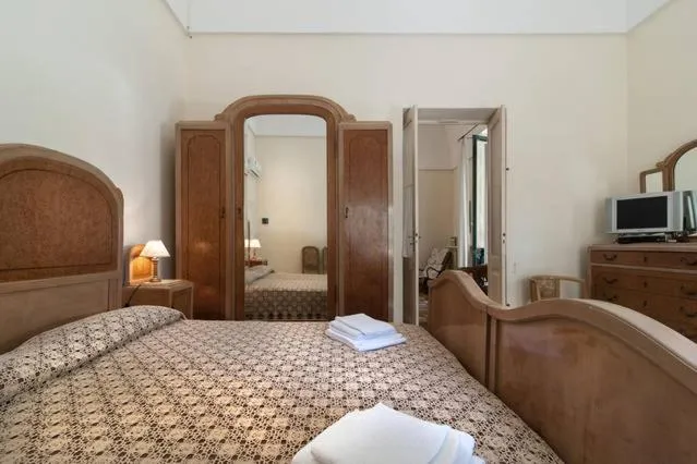 Photo of the whole room, Bed in Il Giardino casa vacanze
