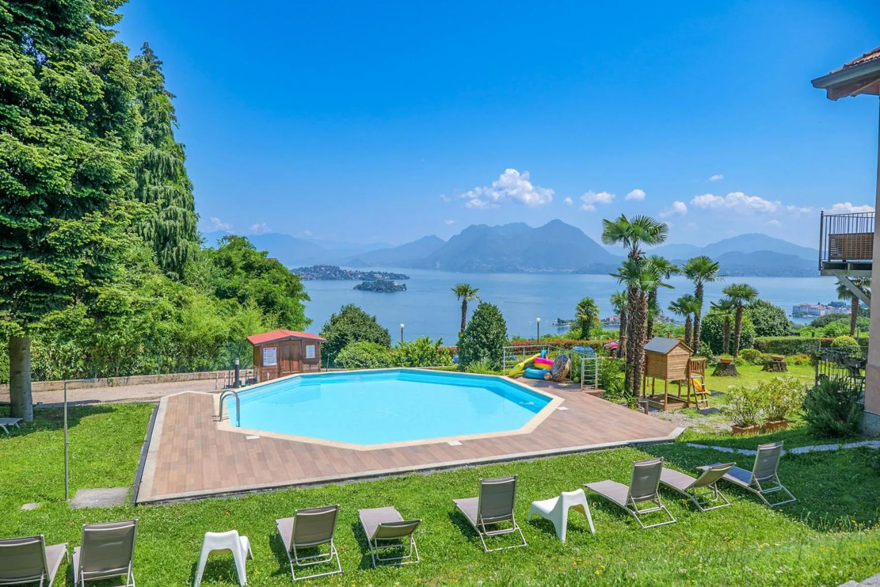 Lake view in Villa Anna Isole Borromee