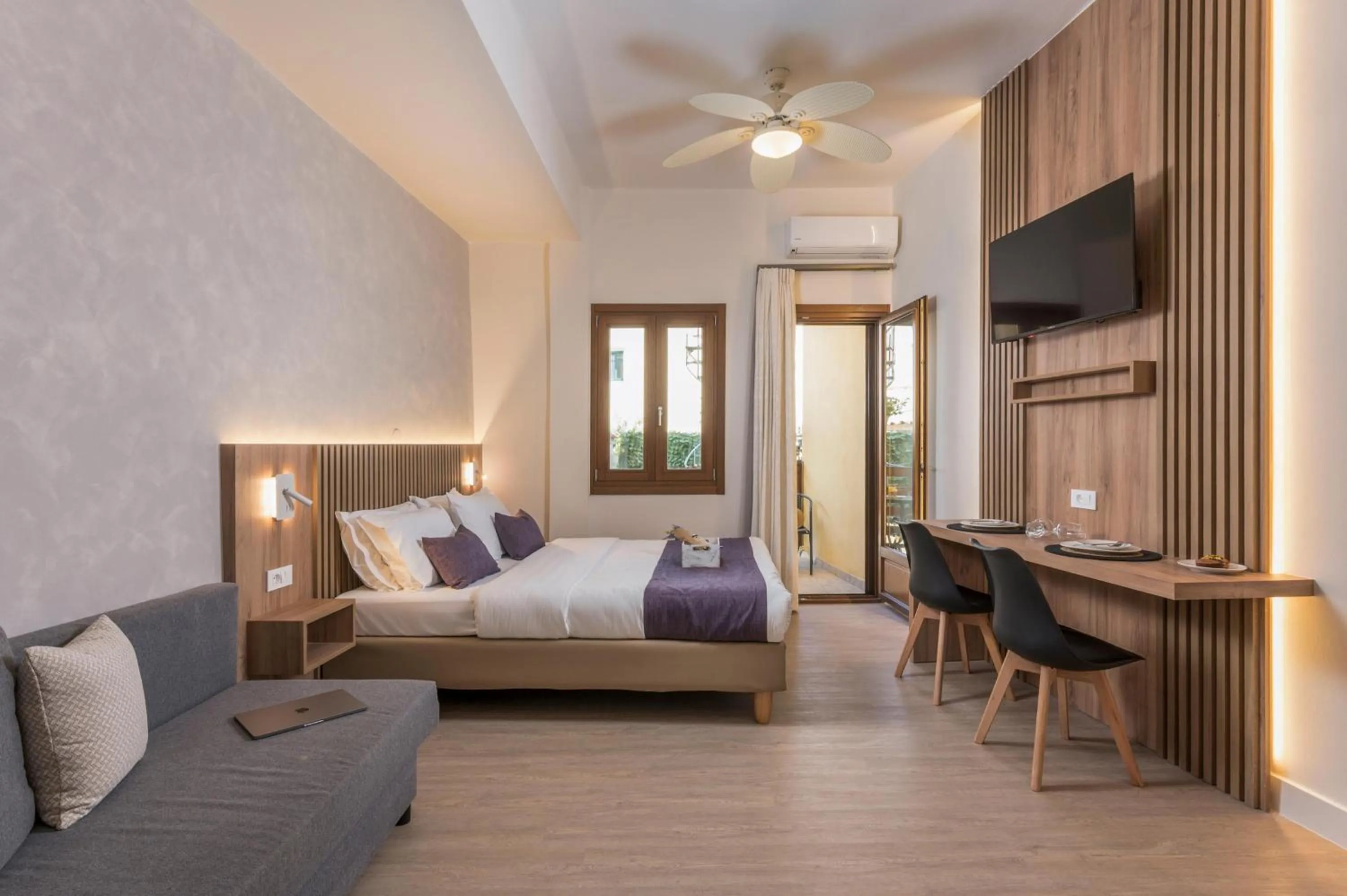 Bed in Porto Orion Studios