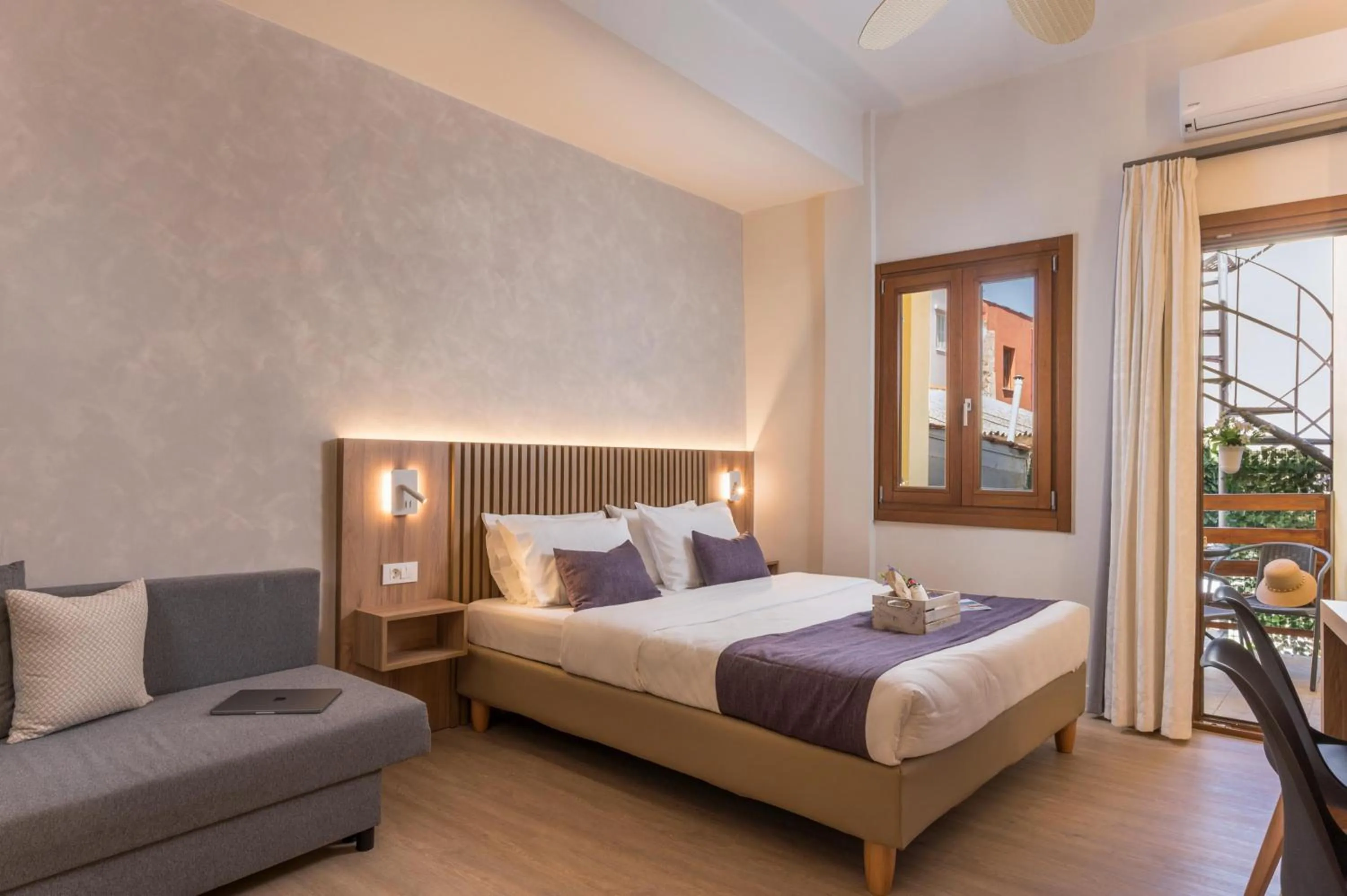 Bed in Porto Orion Studios