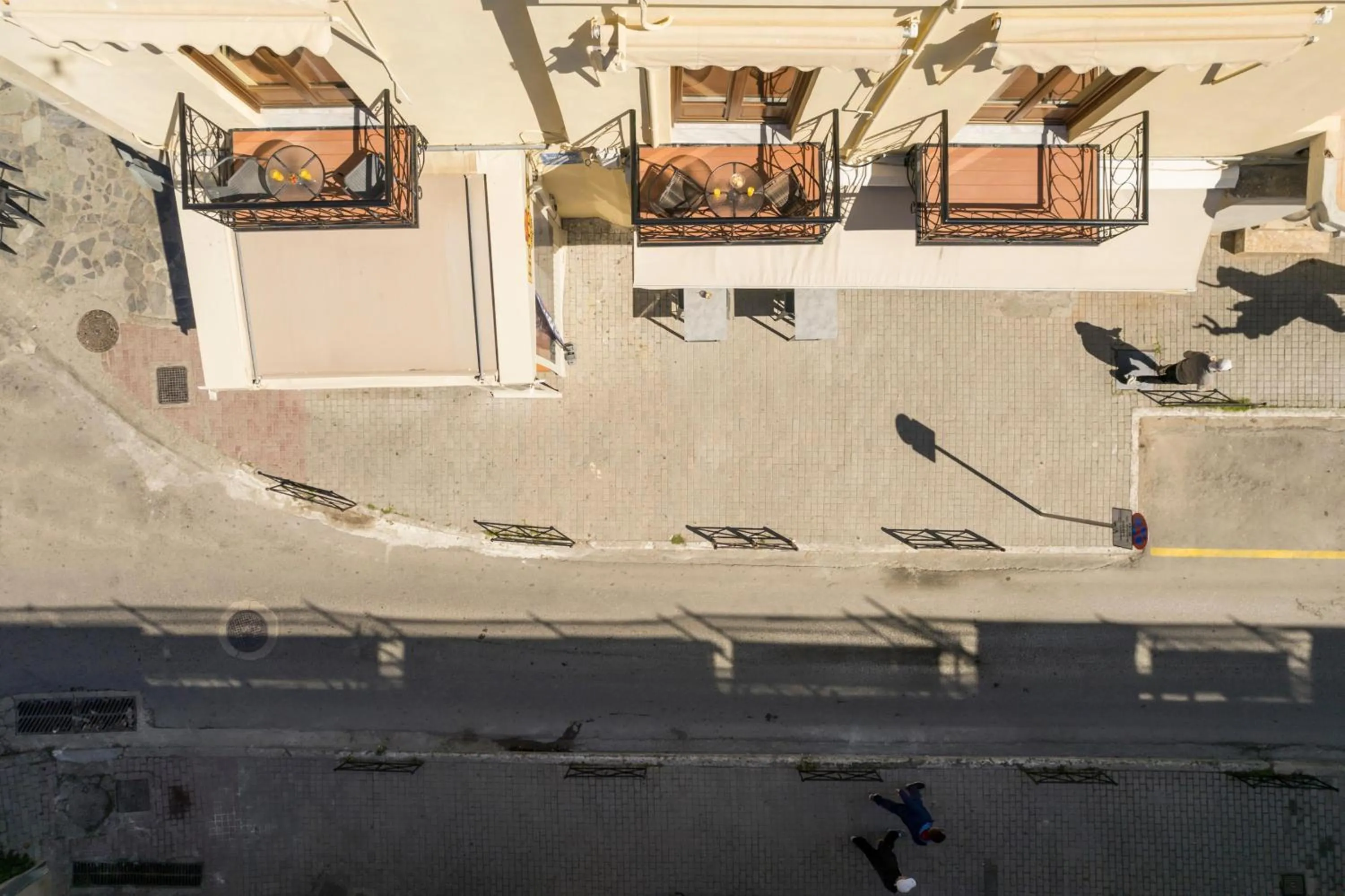 Day in Porto Orion Studios