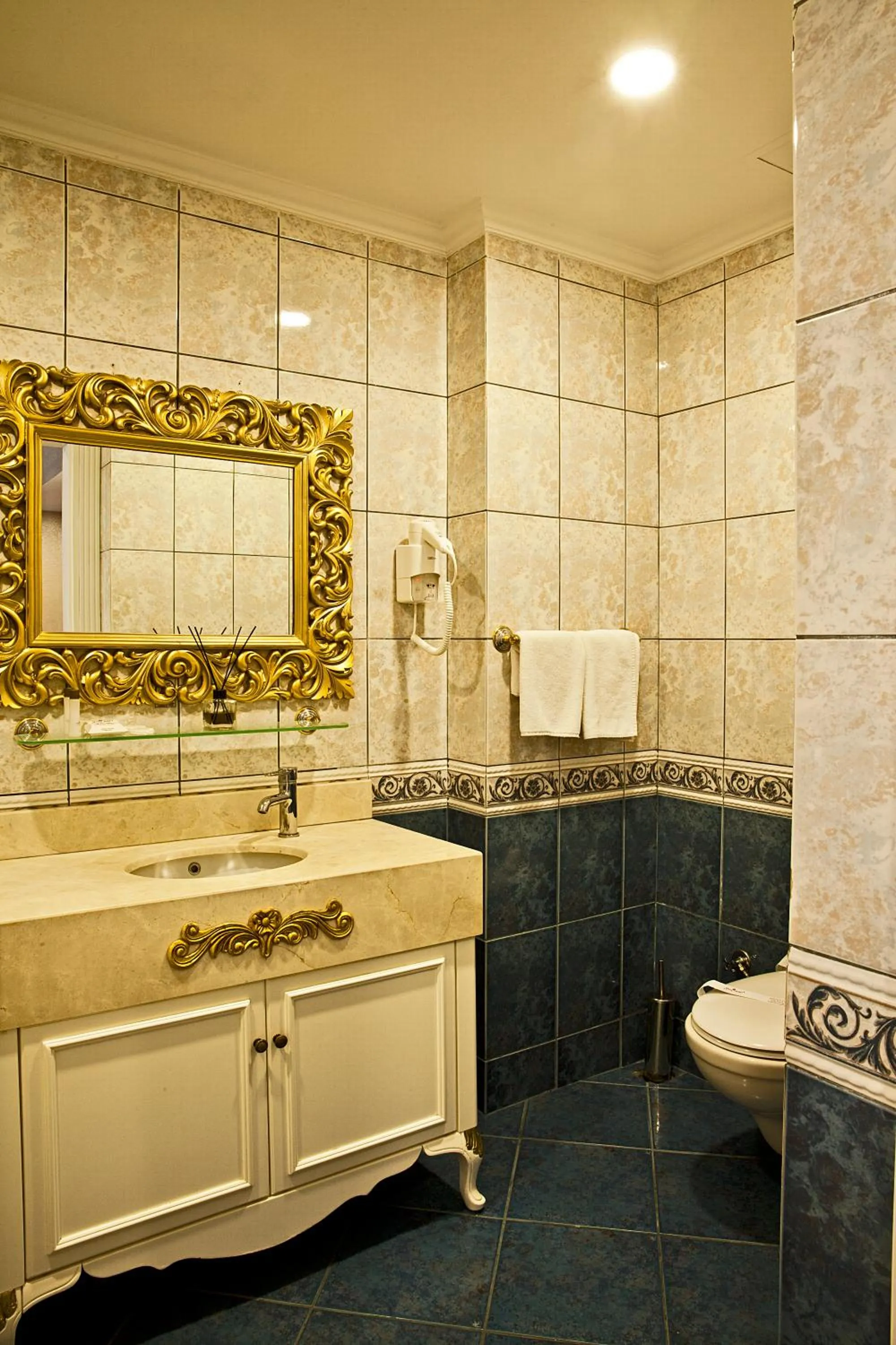 Bathroom in Seres Hotel Old City