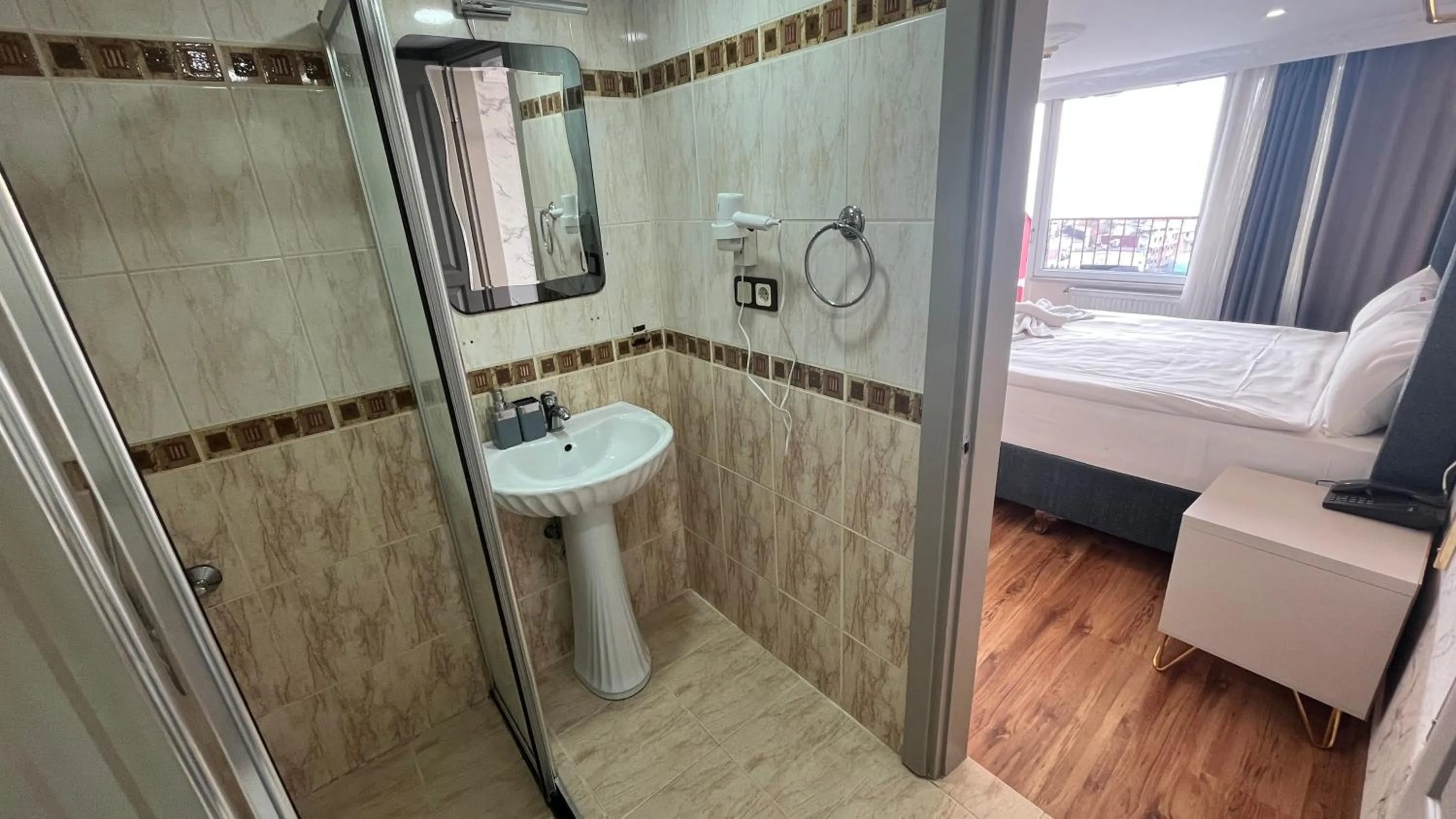 Bed in Hotel Tulip House