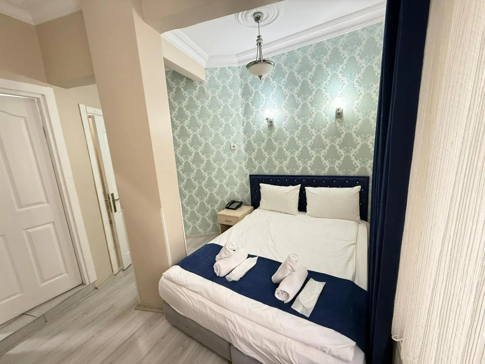 Bed in My Home Sultanahmet Hotel