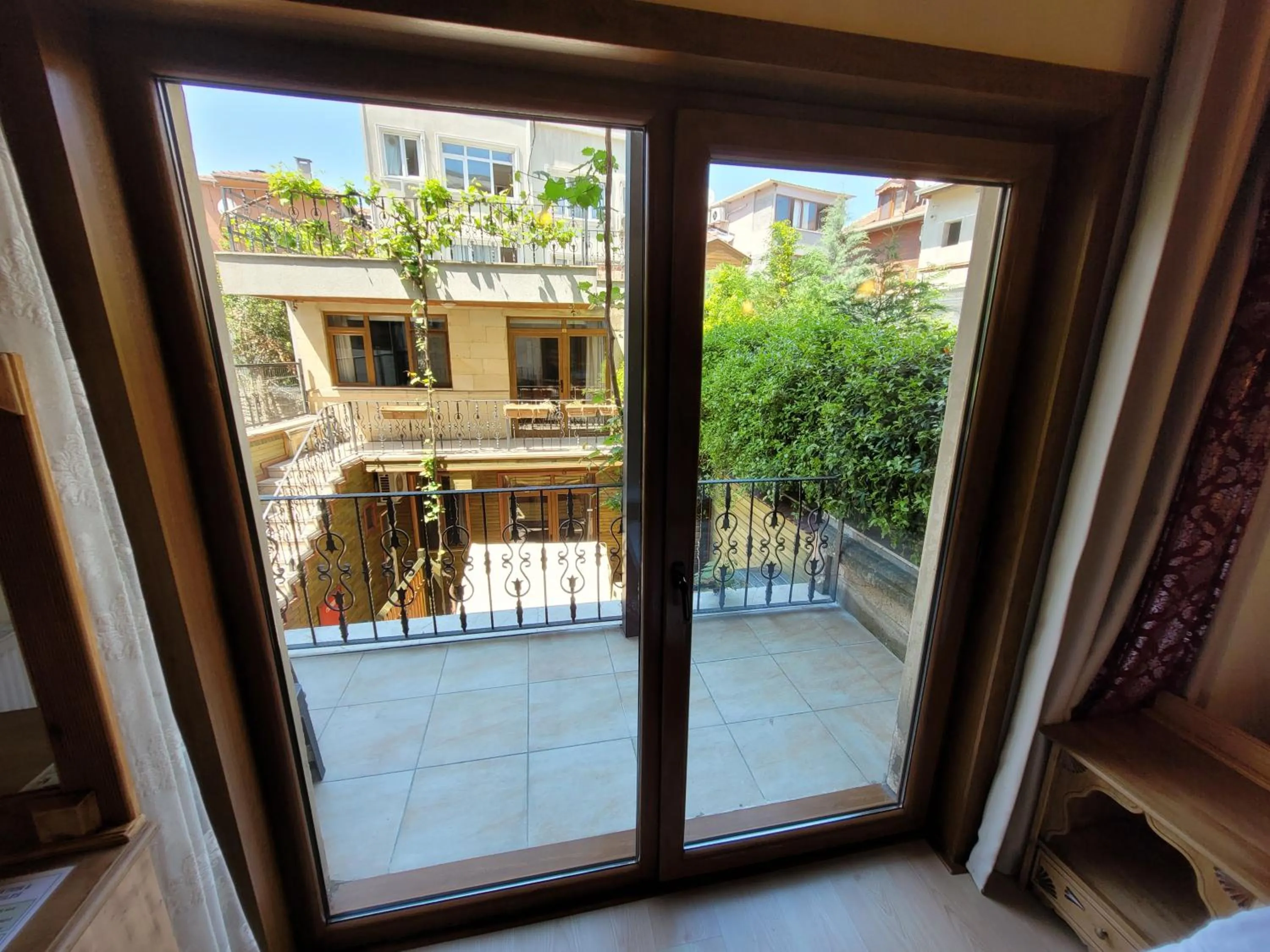 Balcony/Terrace in Saruhan Hotel