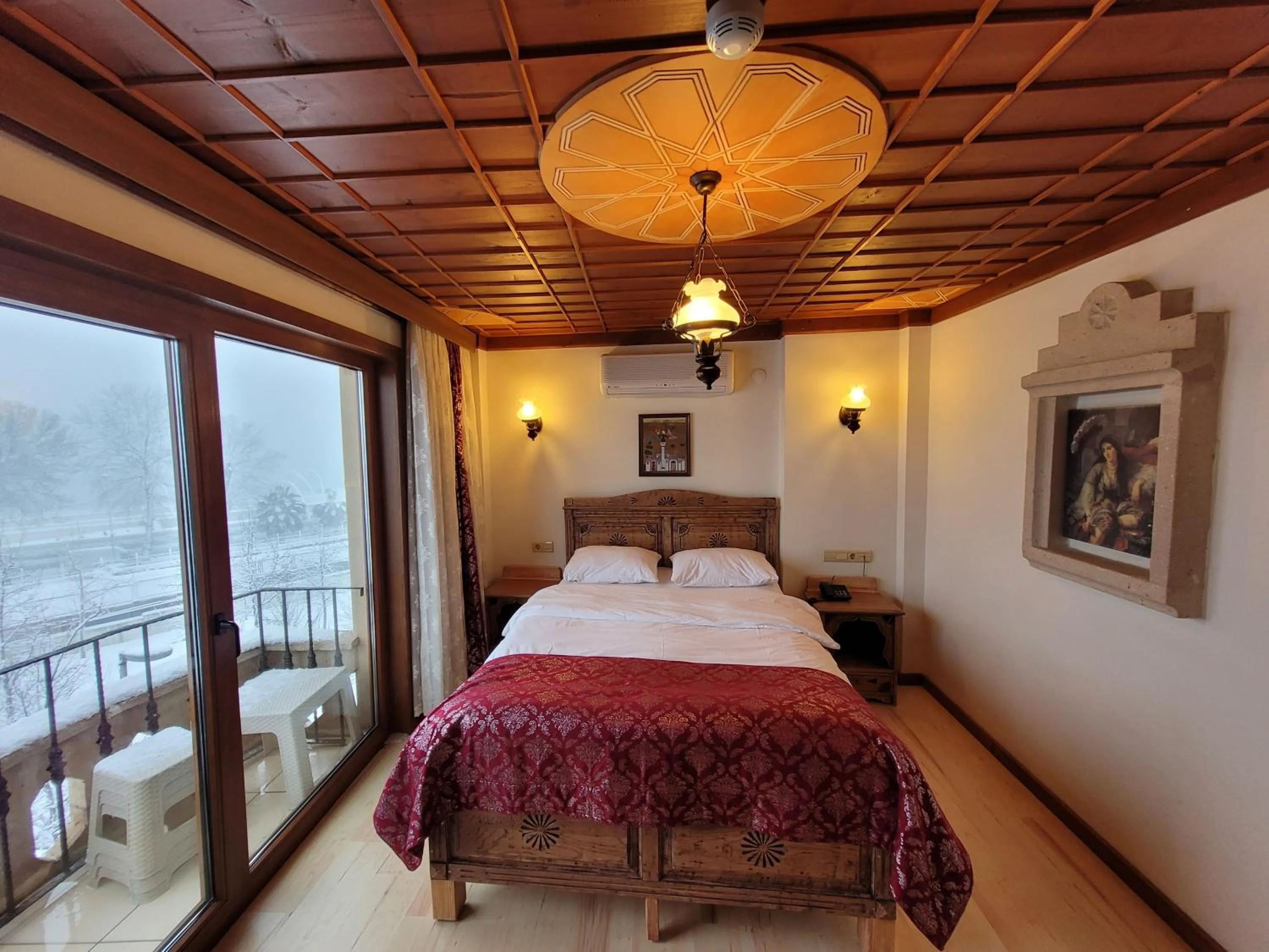 Sea view, Bed in Saruhan Hotel