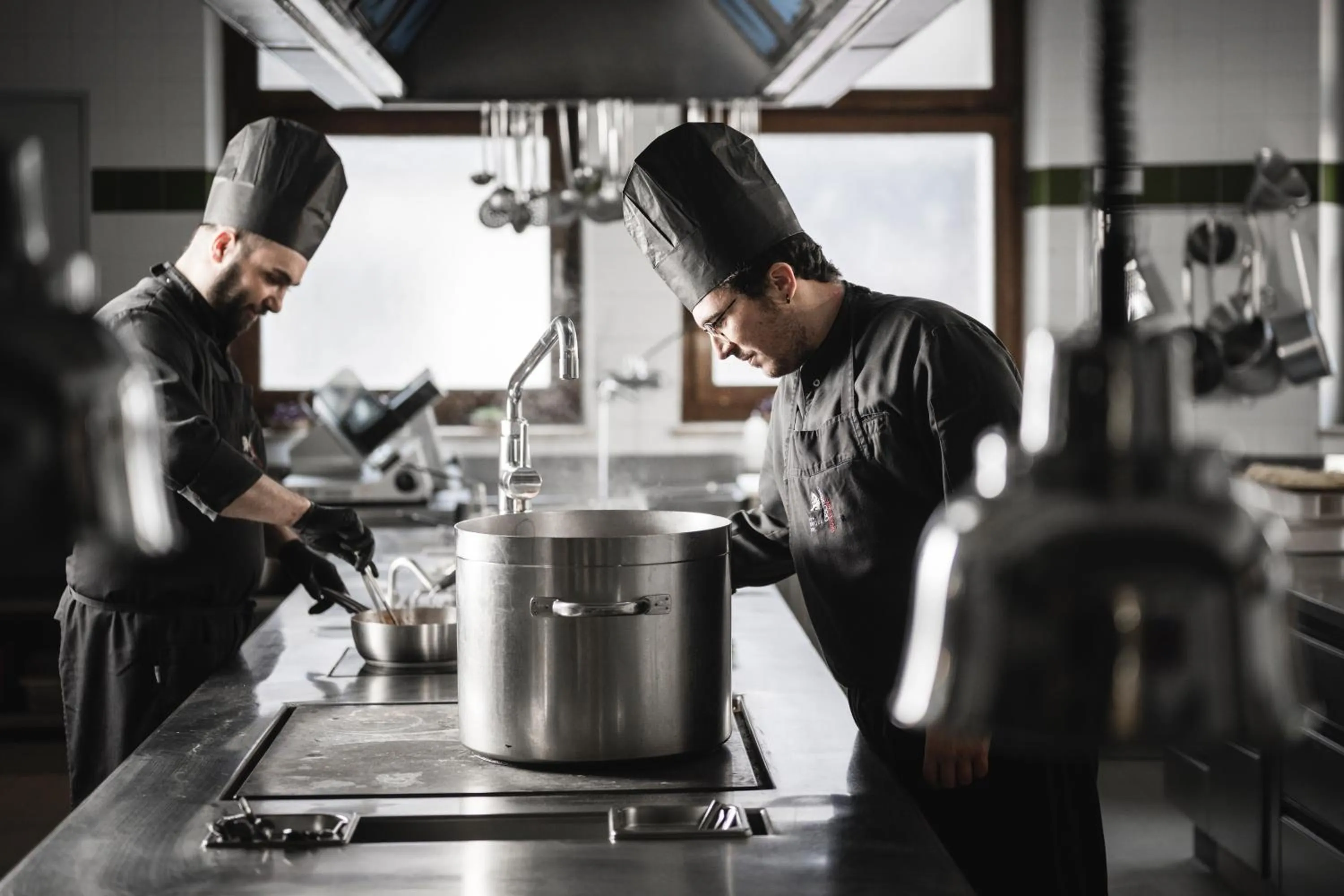 People in Boutique & Gourmet Hotel Orso Grigio - Grauer Bär